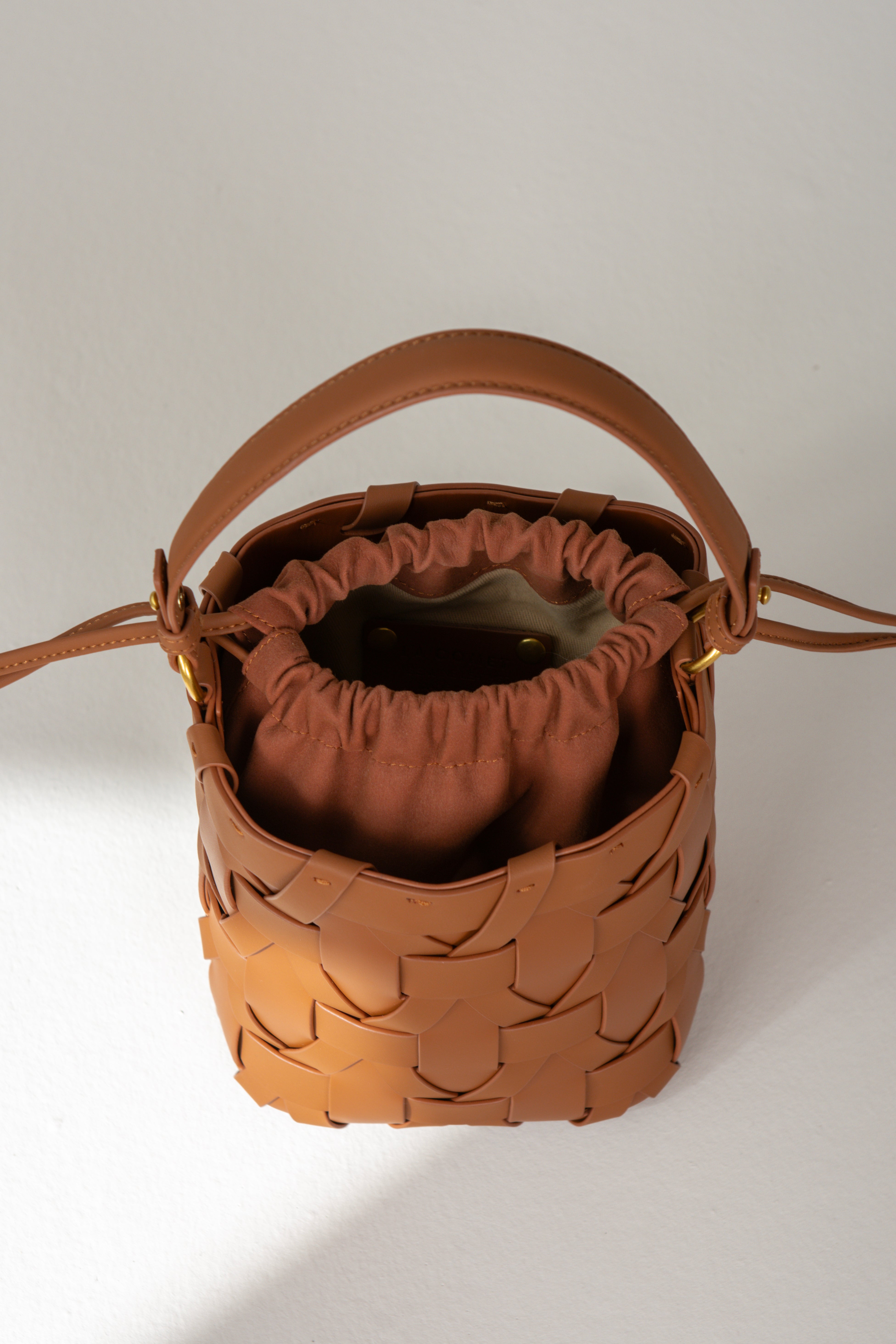 BOLSO ZOÉ // CAMEL
