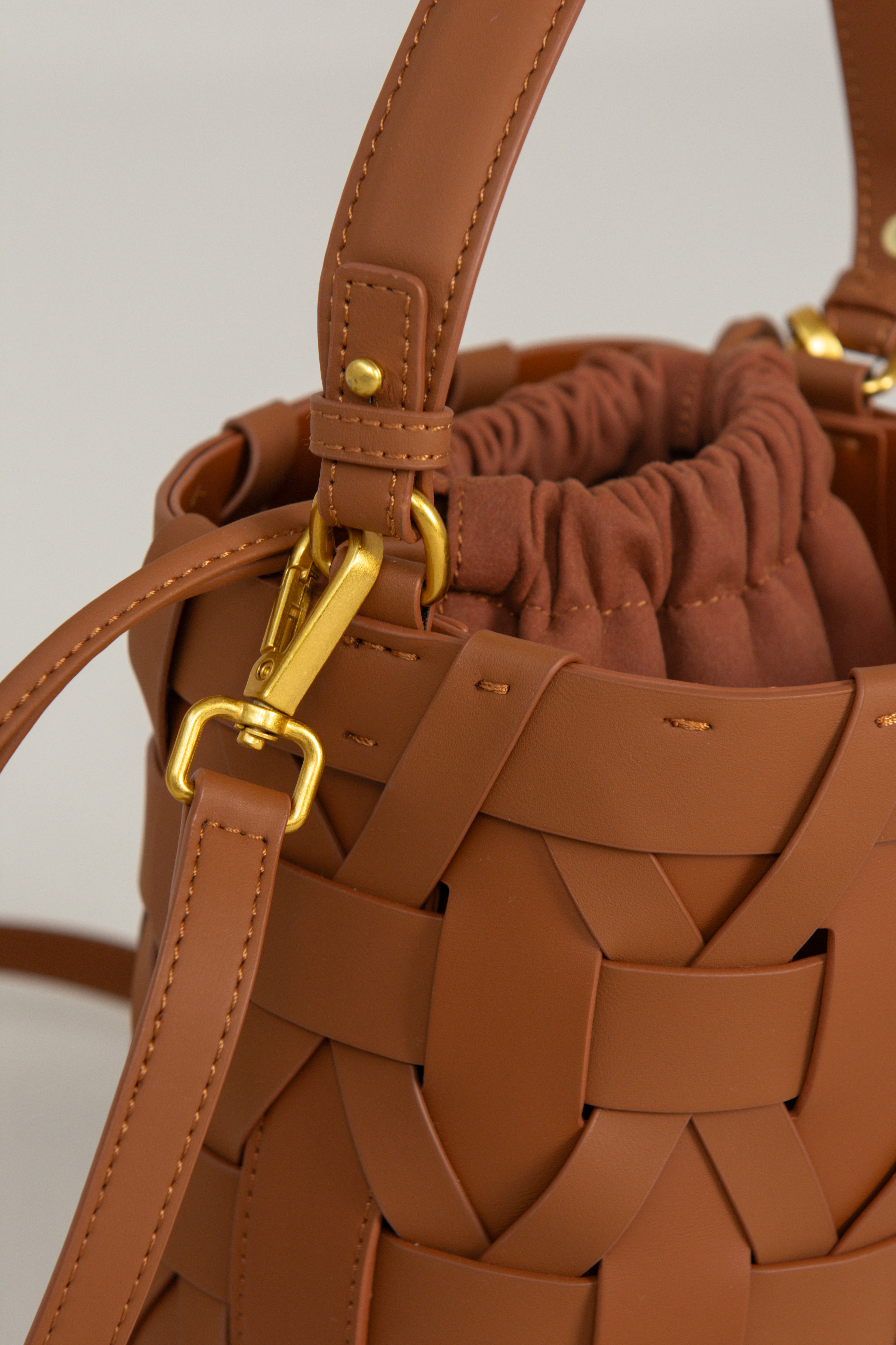 BOLSO ZOÉ // CAMEL