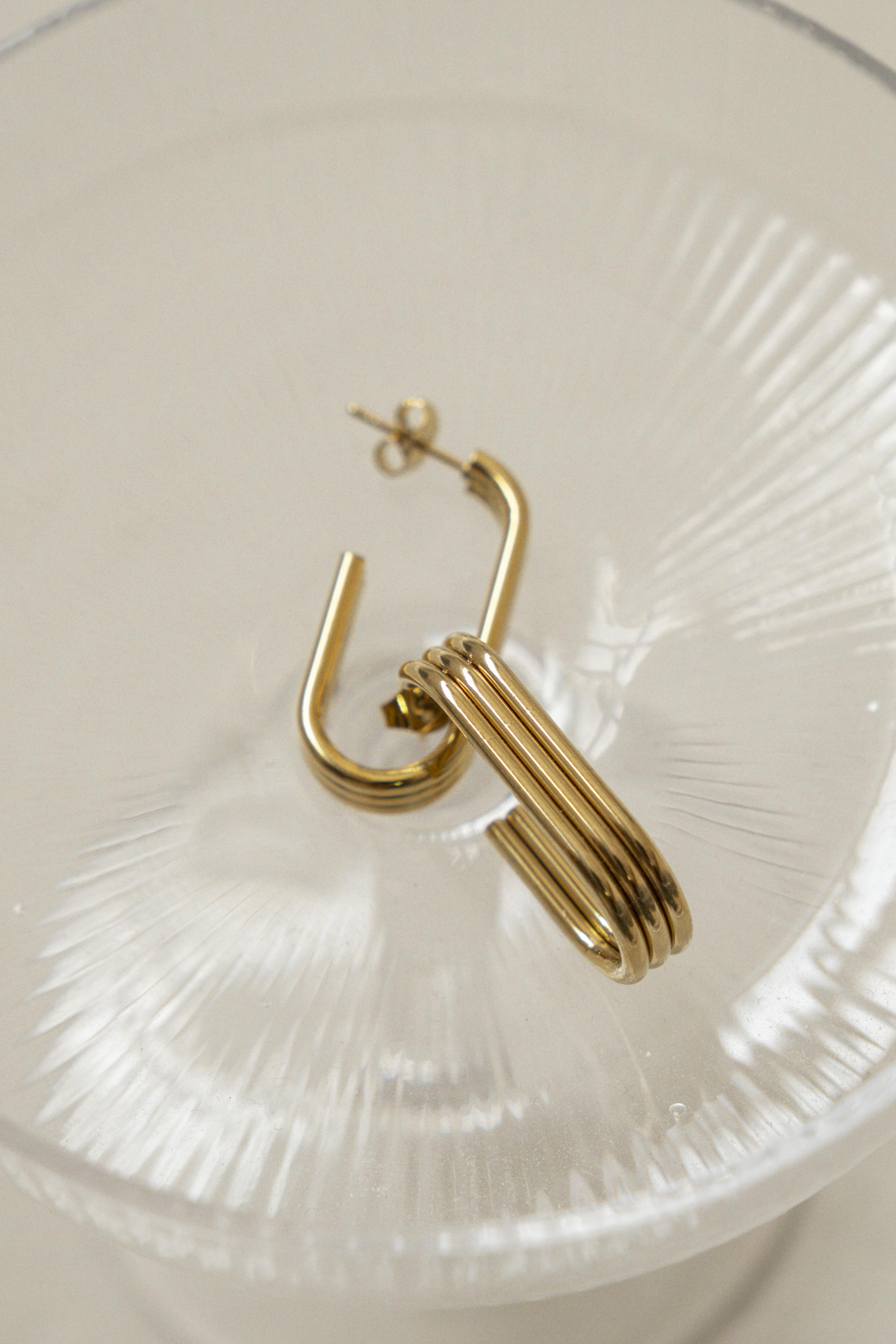 Triple Oval Hoop Earrings // Gold