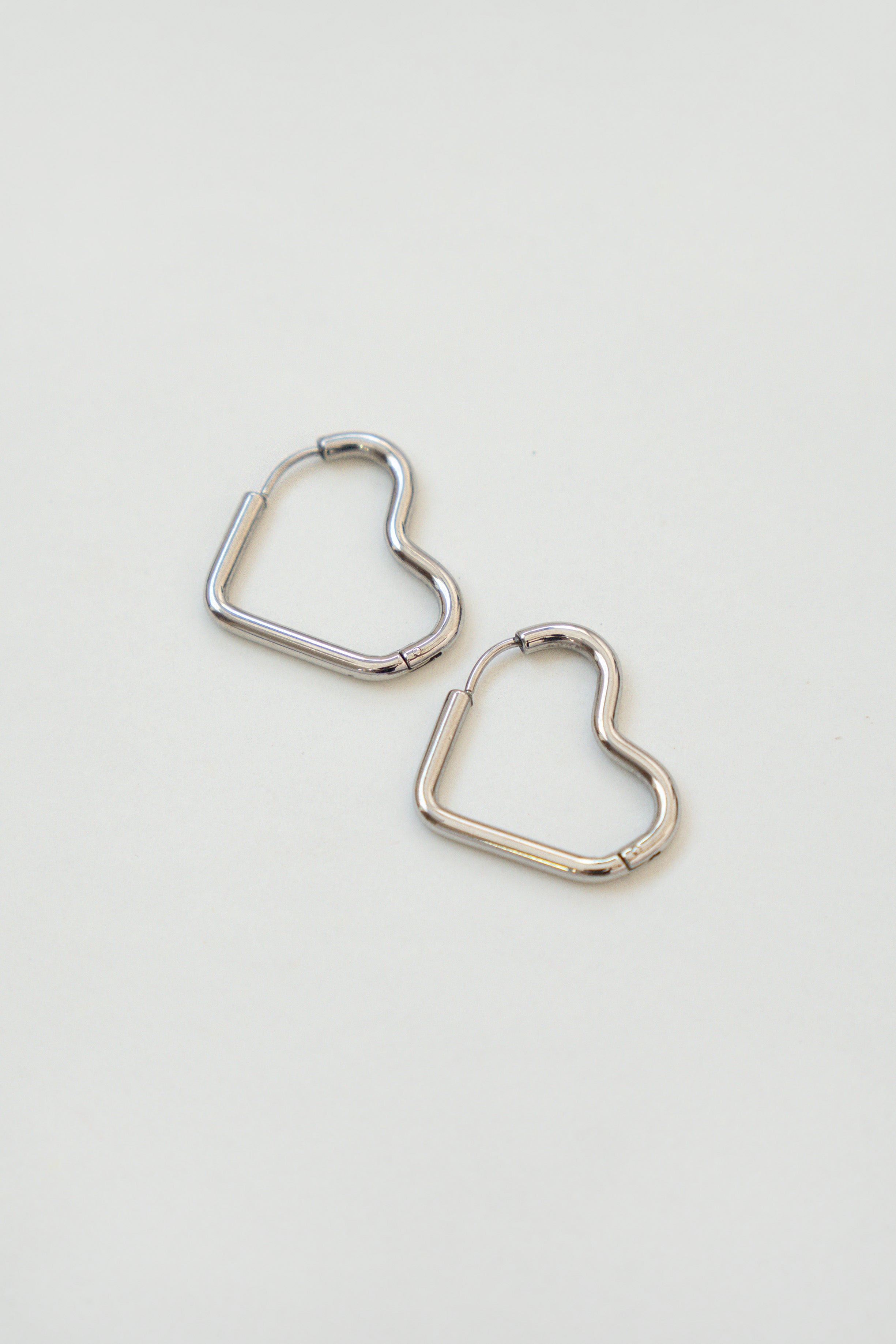 HEART HOOP EARRINGS // SILVER
