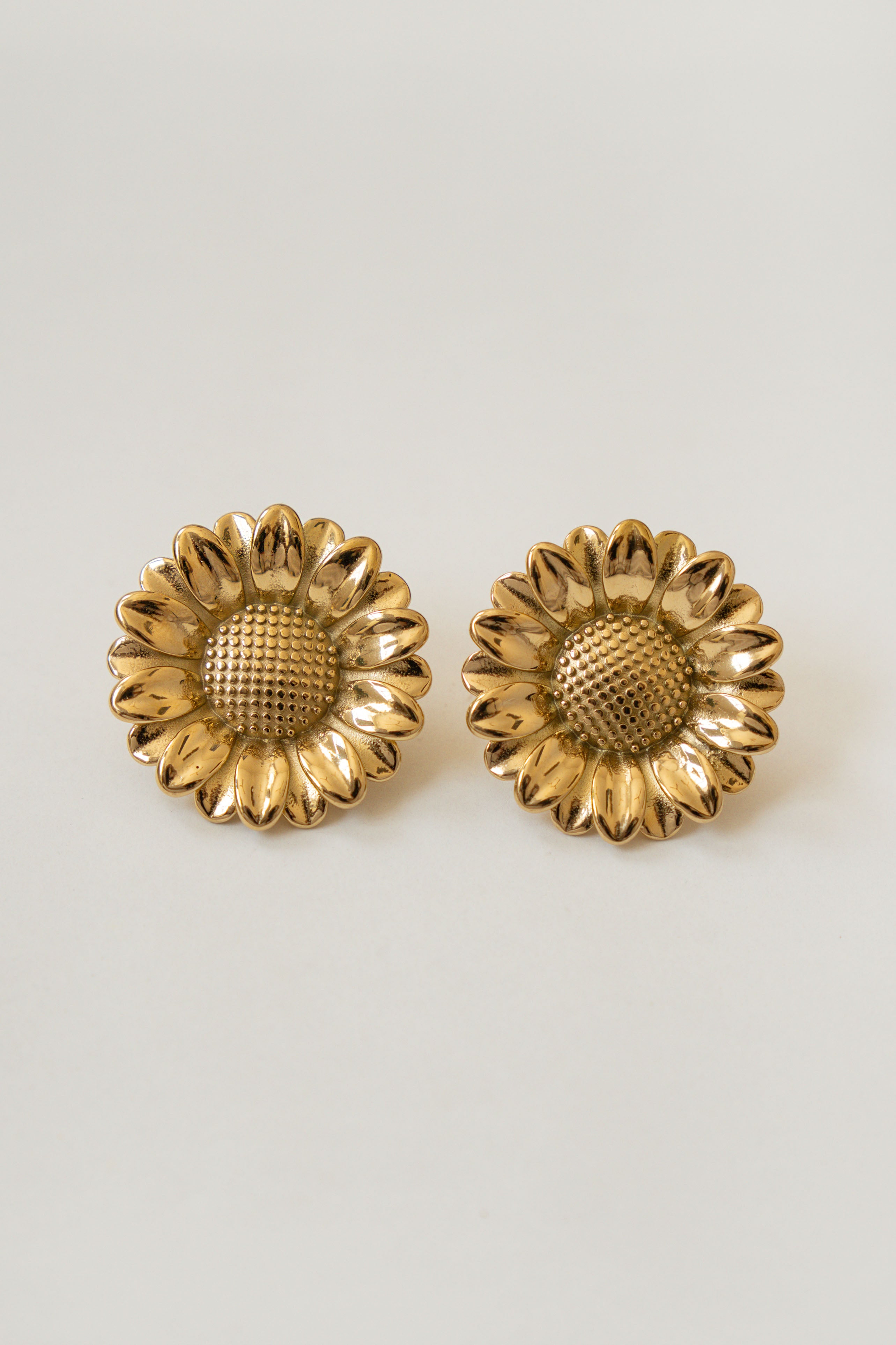 MAXI SUNFLOWER EARRINGS // GOLD
