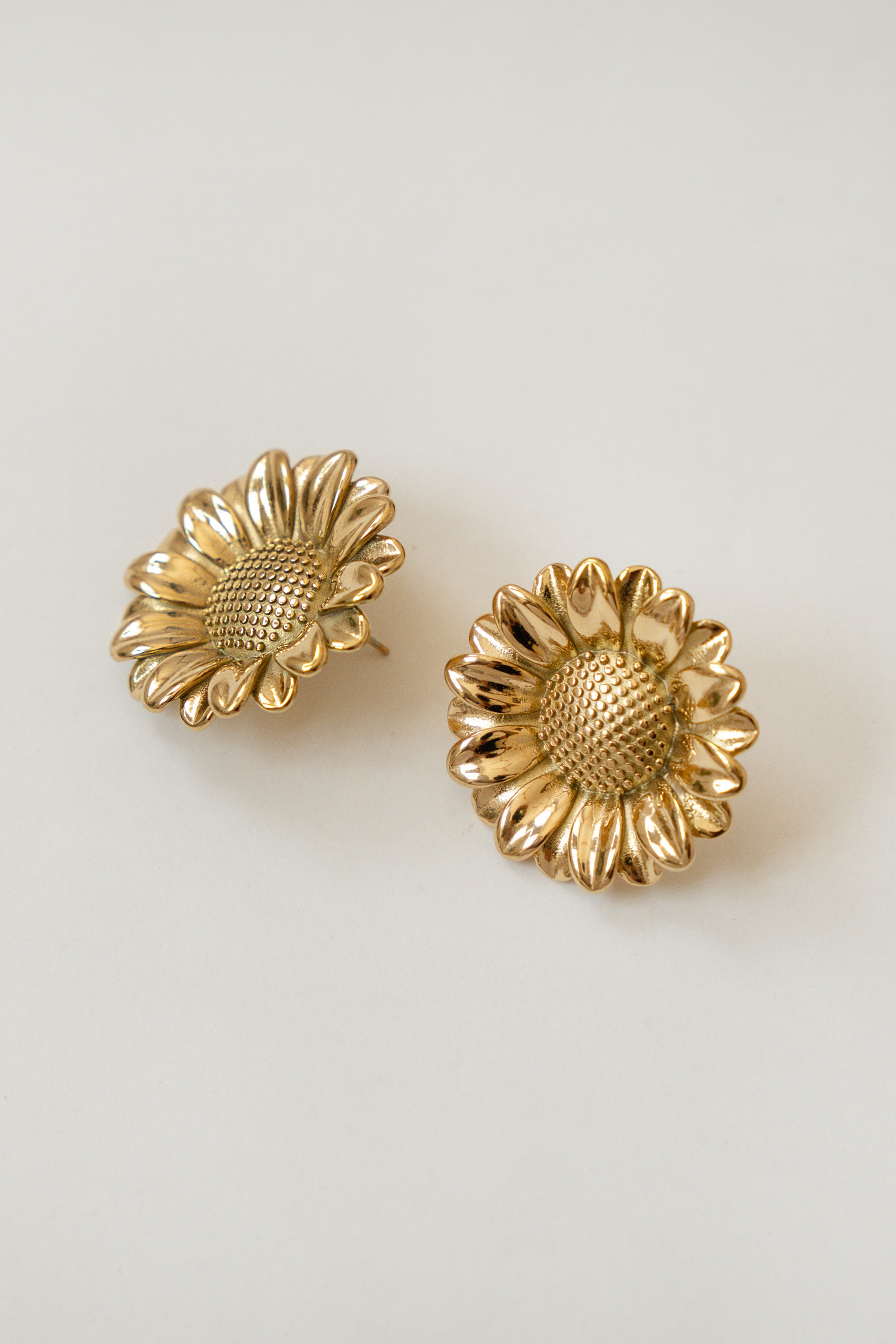 MAXI SUNFLOWER EARRINGS // GOLD