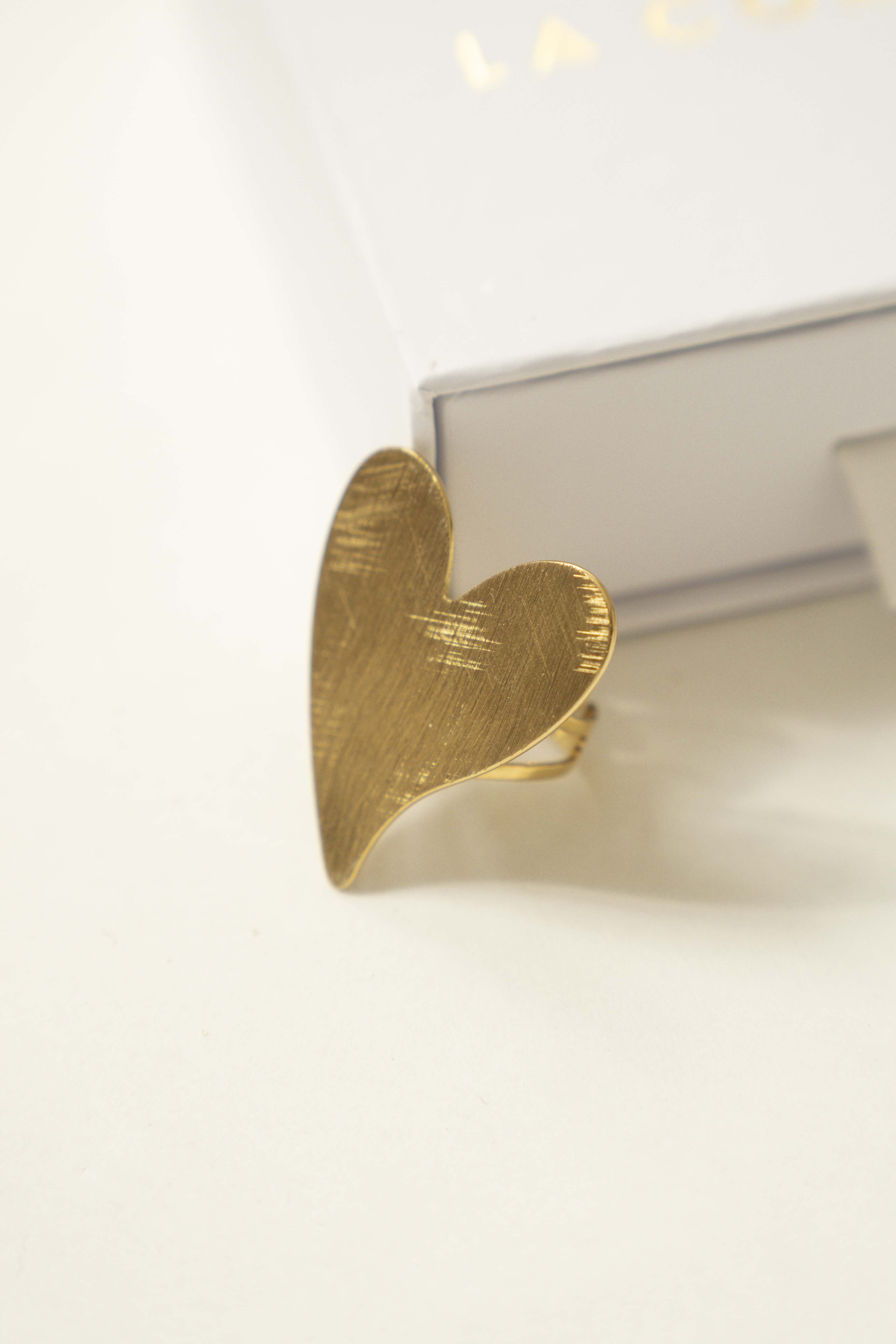 MAXI HEART TEXTURE RING