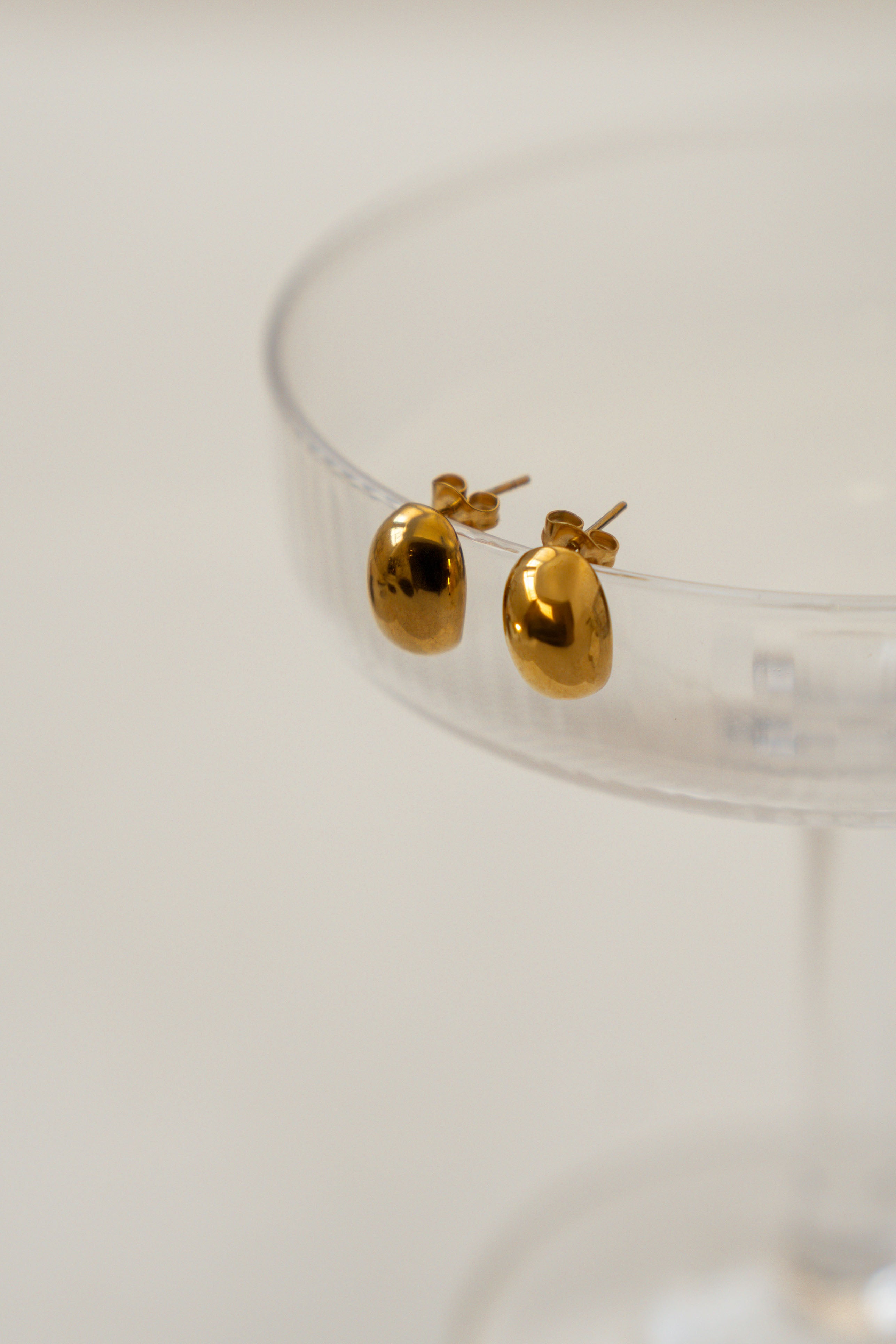 PEPA EARRINGS // GOLD