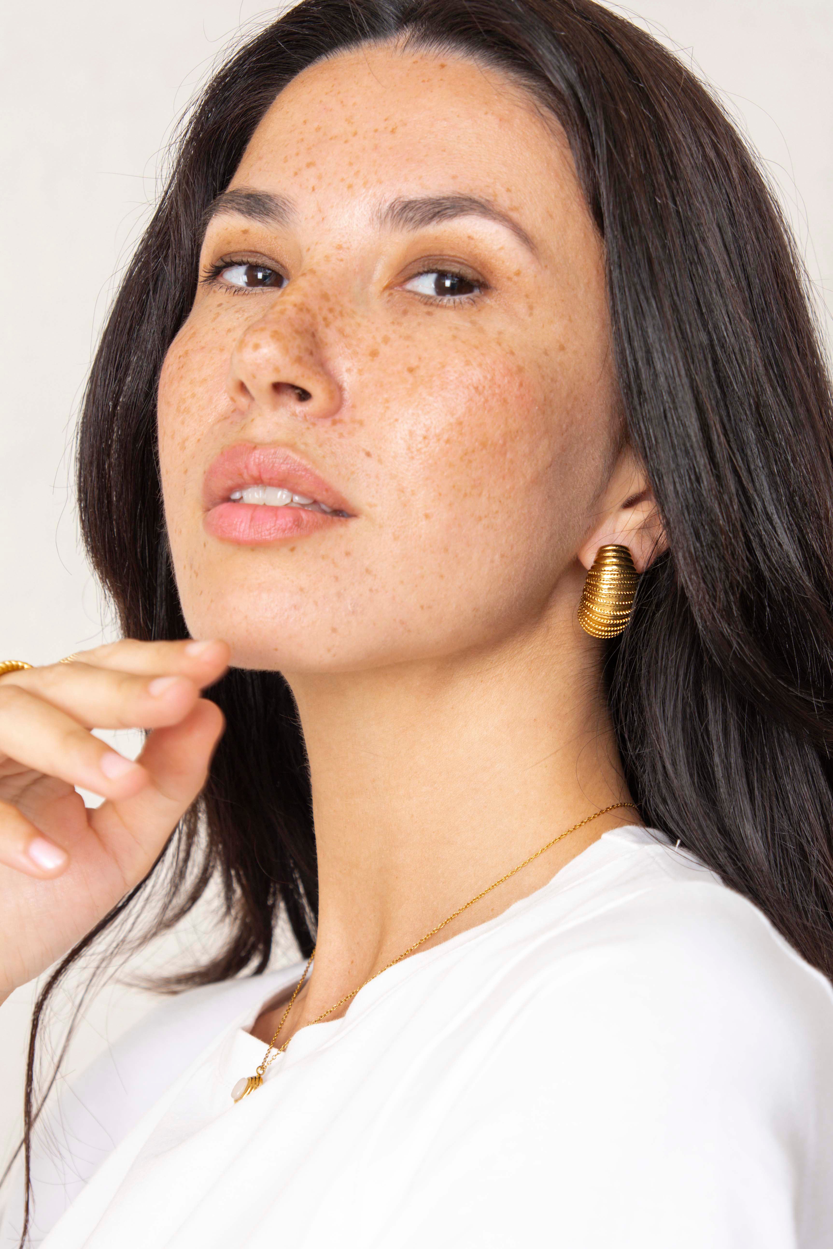 LARGE ARMADILLO EARRINGS // GOLD