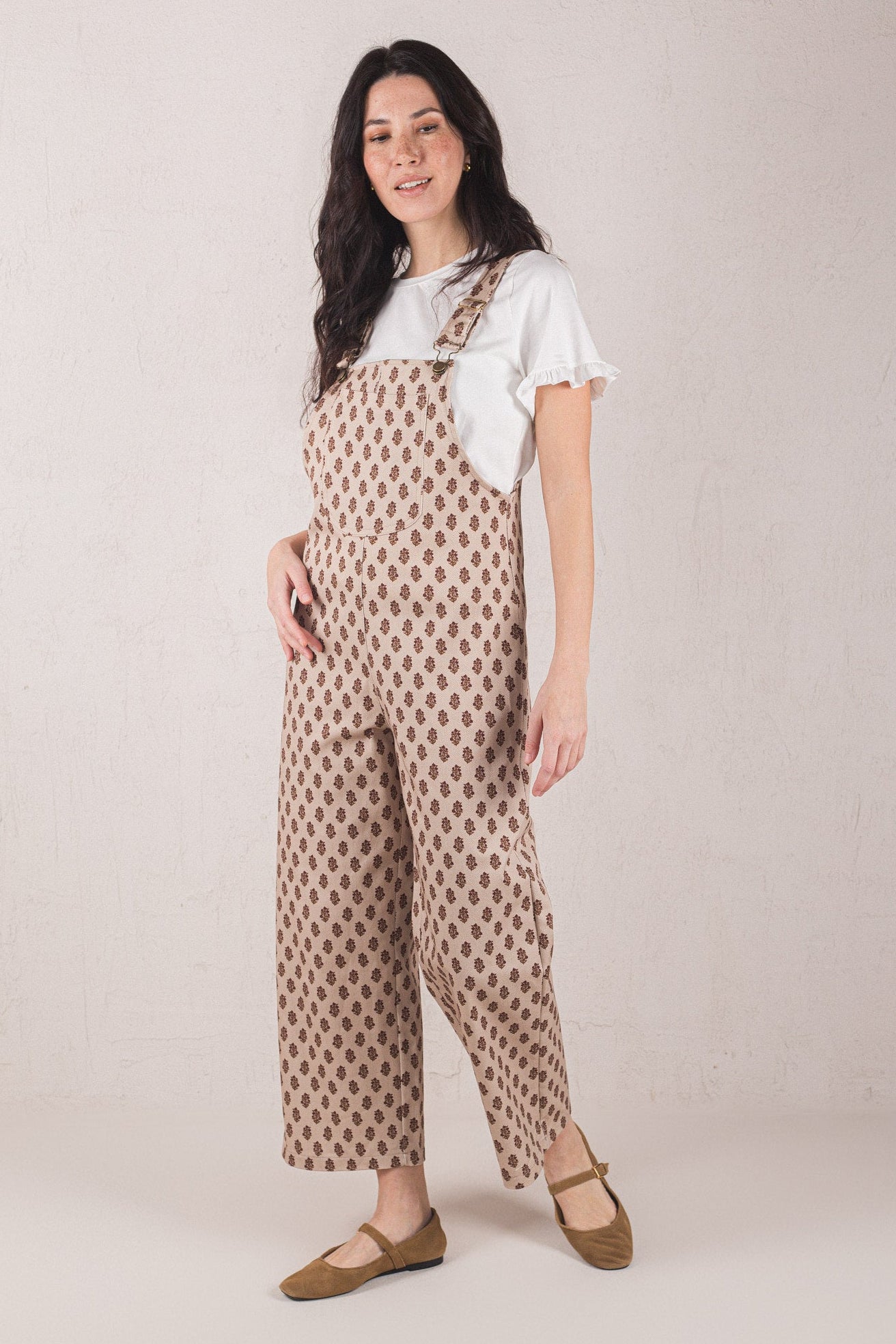 CARMELA OVERALL // BROWN FLOWERS