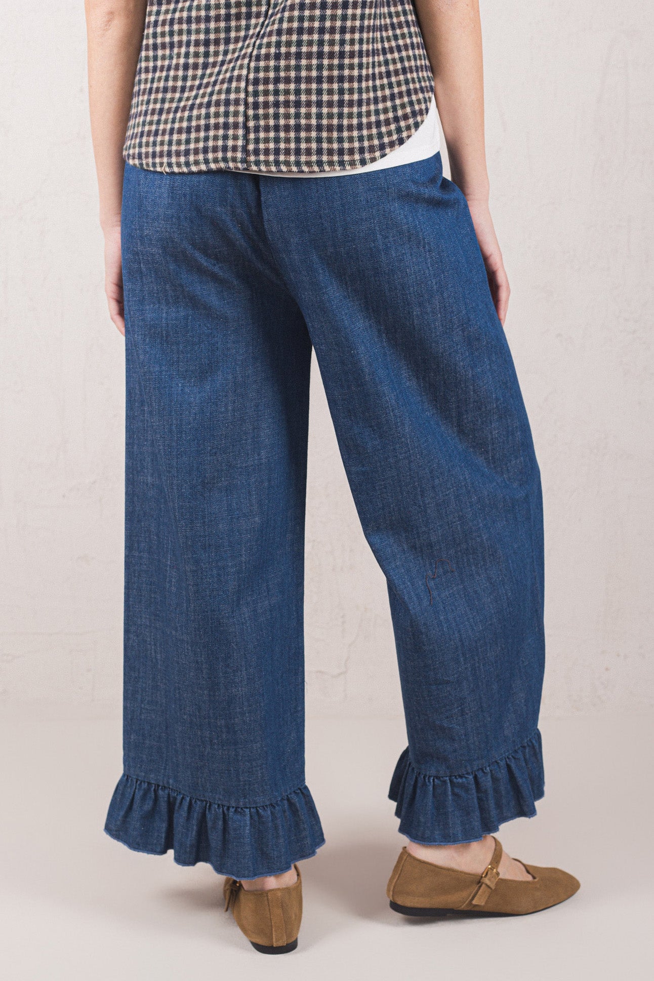 CHLOE PANTS // MEDIUM DENIM