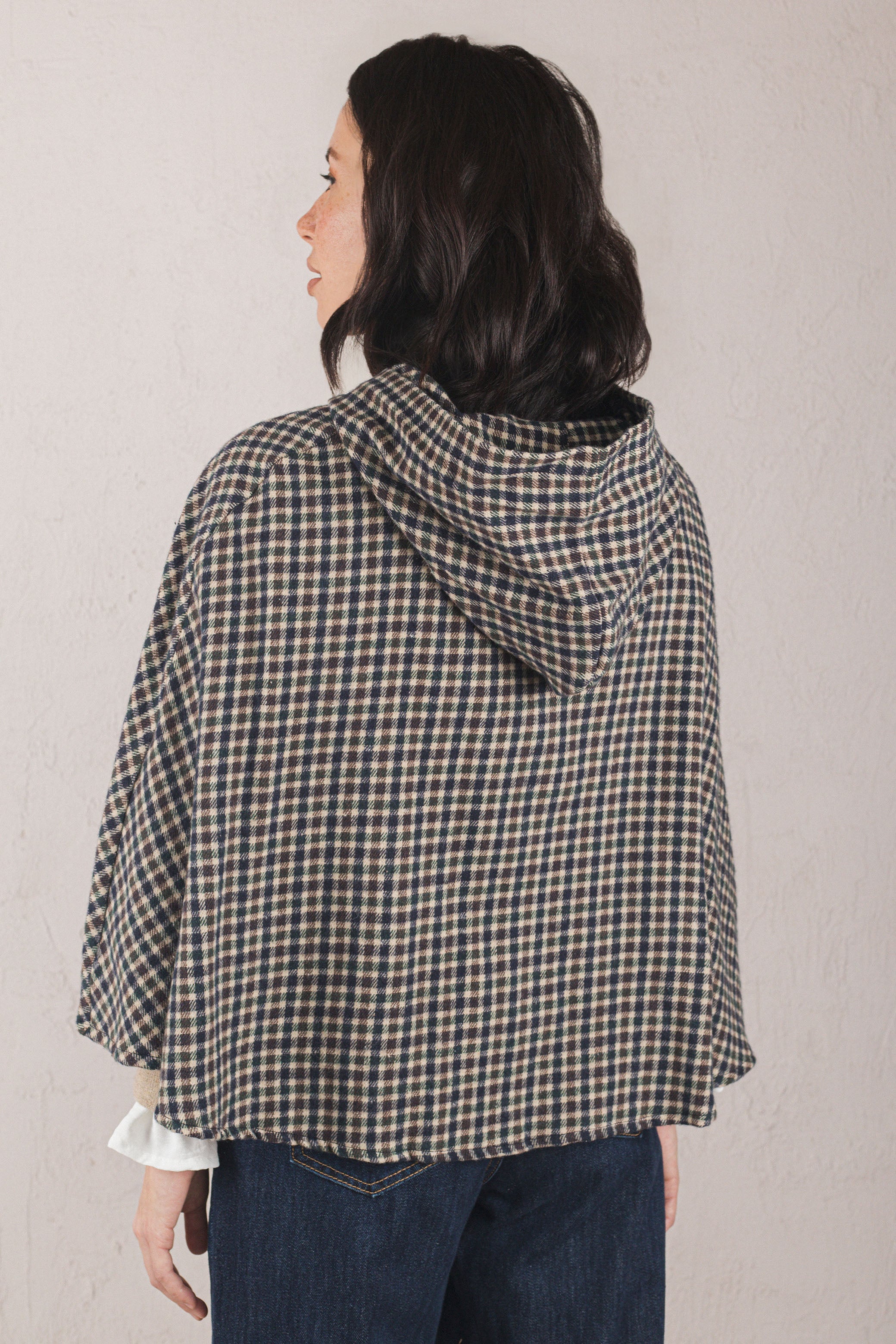 CAPE CHARLOTTE // CARREAUX BLEU