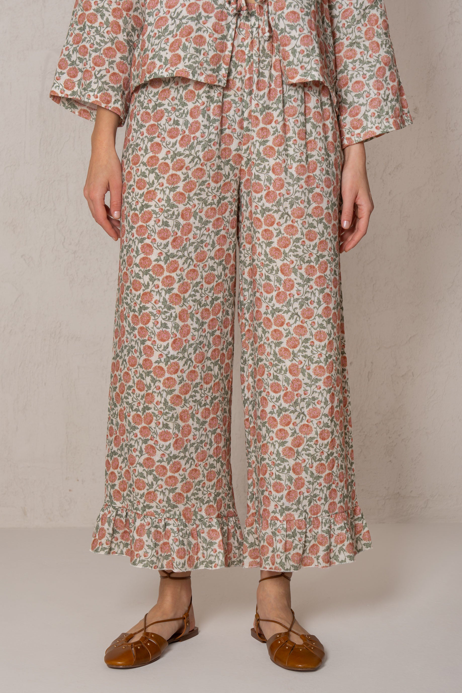 CHLOE PANTS // VINTAGE FLORAL