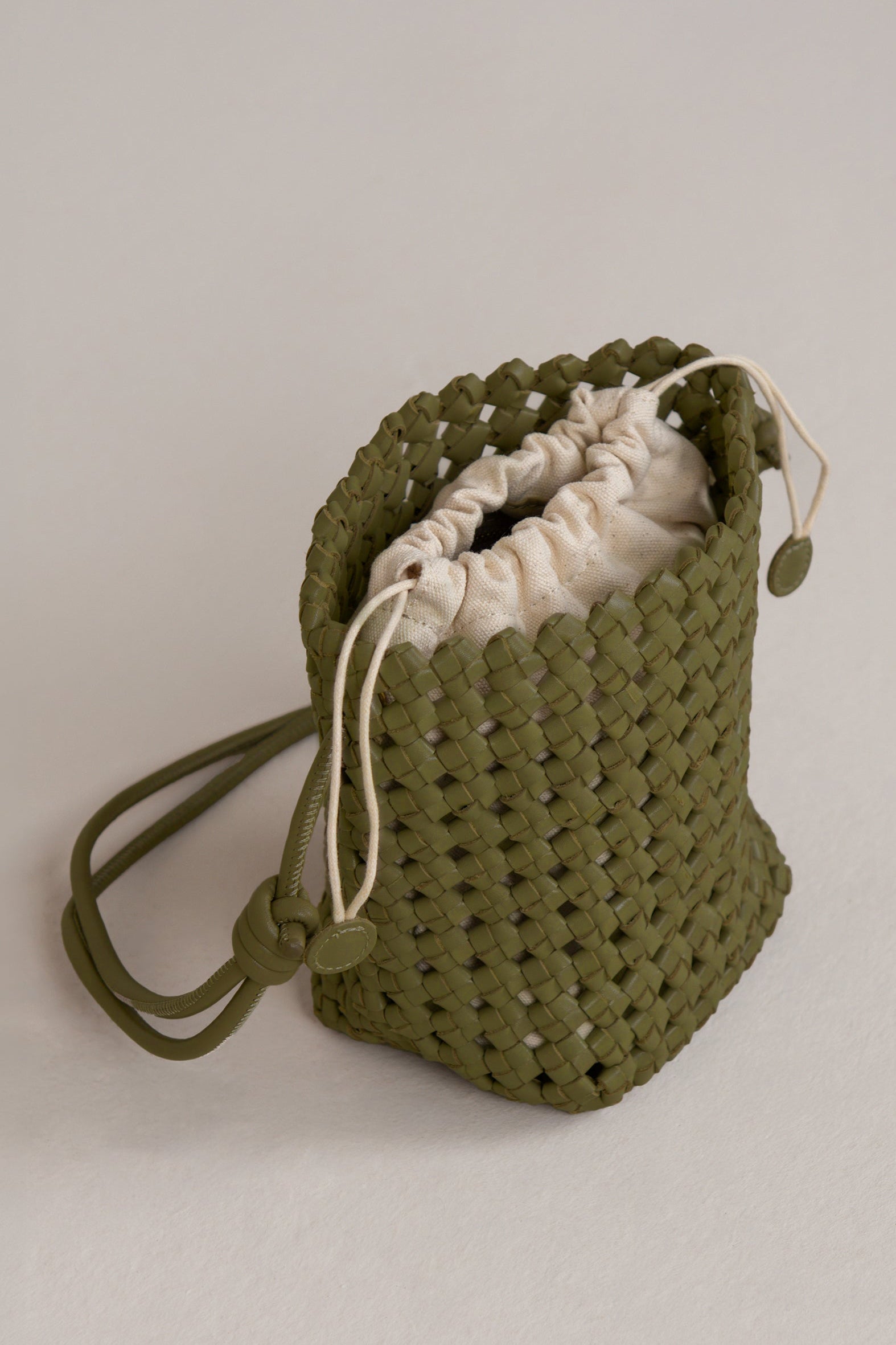 BOLSO VIOLETTE // VERDE OLIVA // ON DEMAND