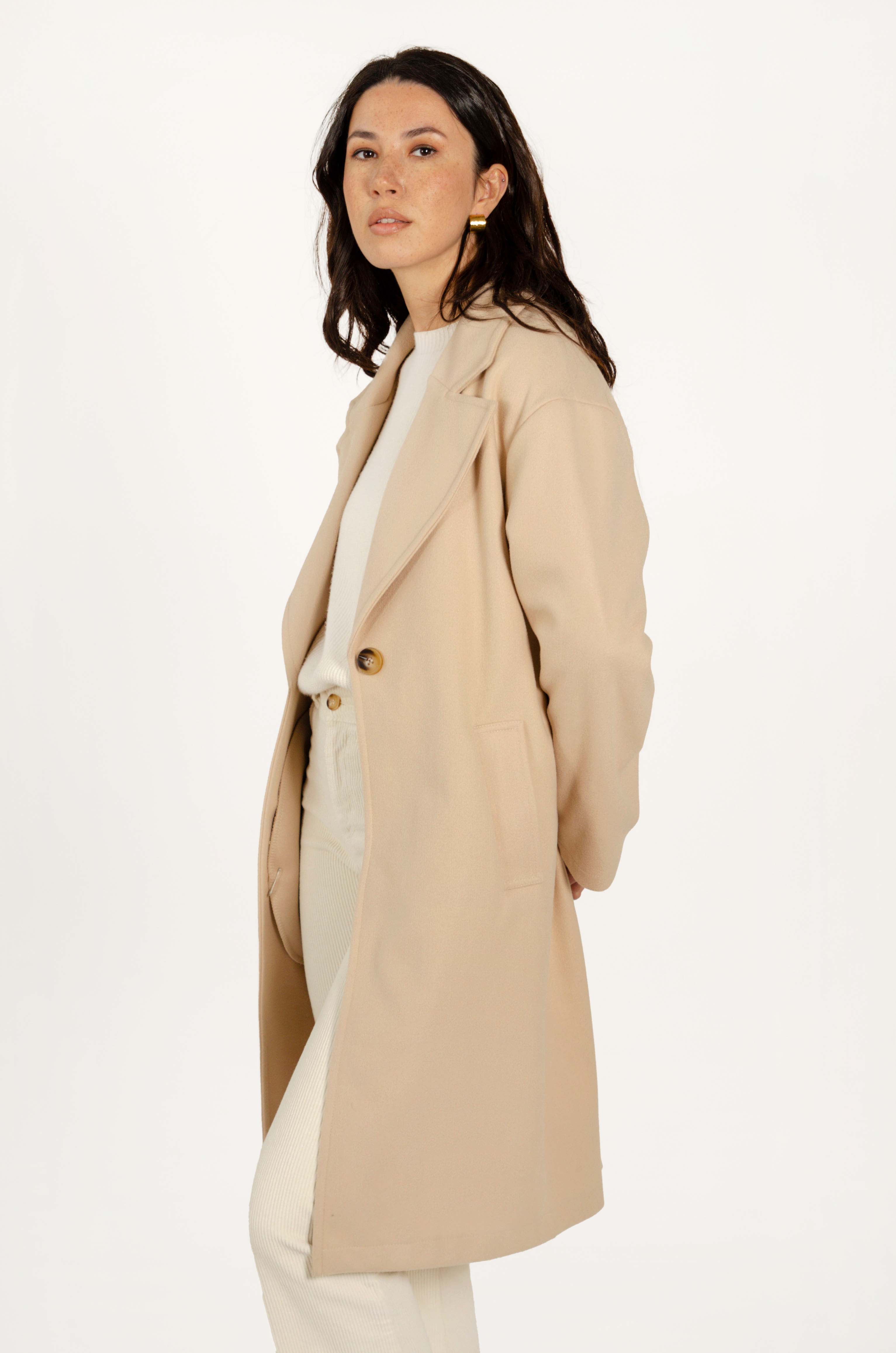ABRIGO CARMEN // BEIGE
