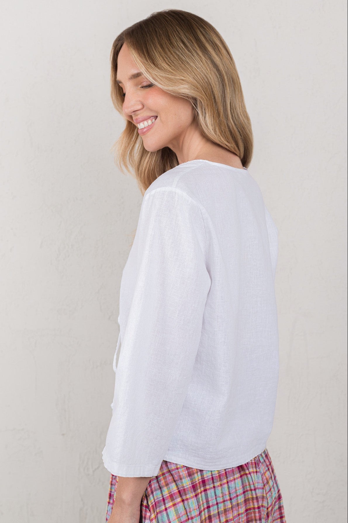 CAMISA ELENA // LINO BLANCO // ON DEMAND