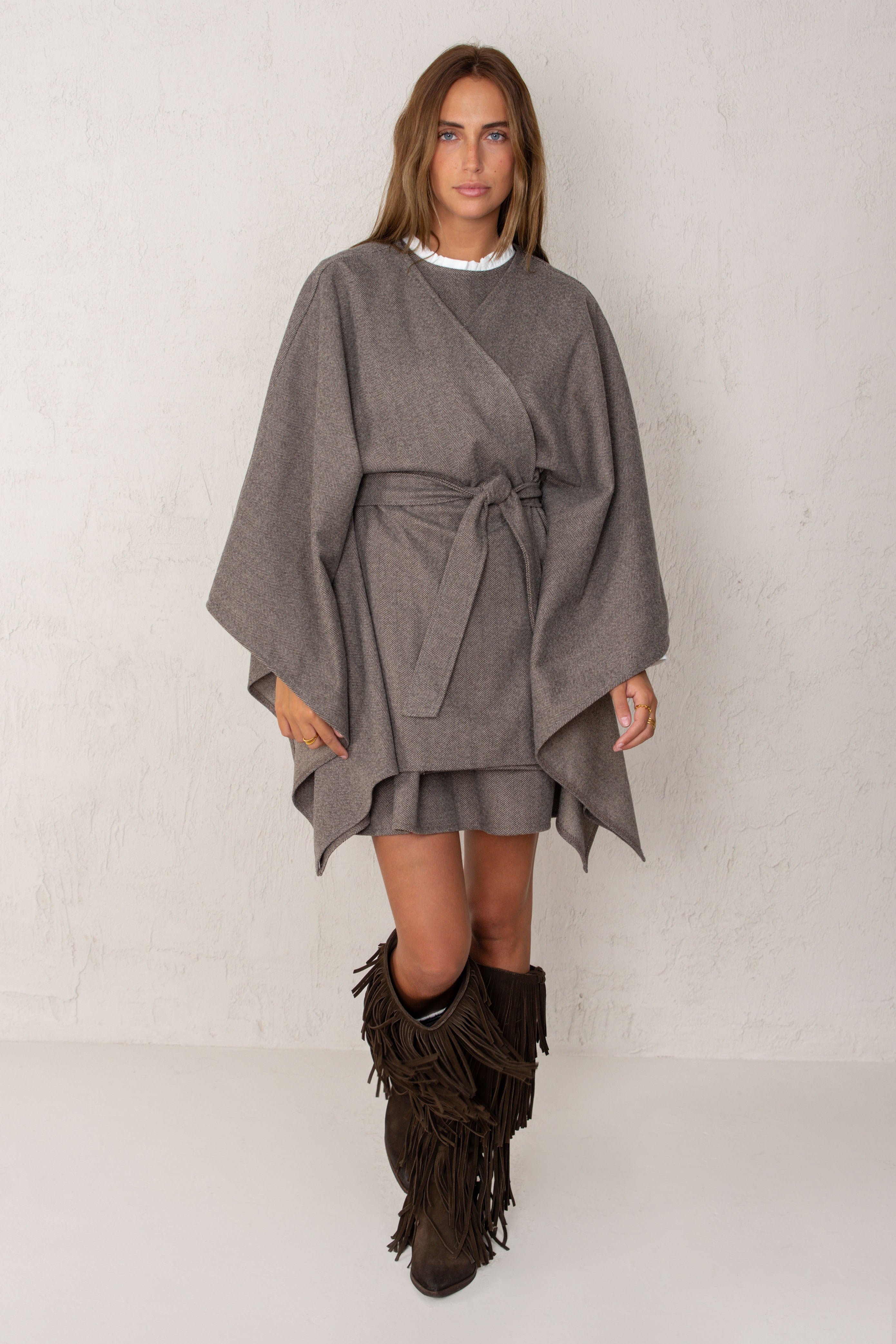 CAPA GABRIELLA // MARRÓN