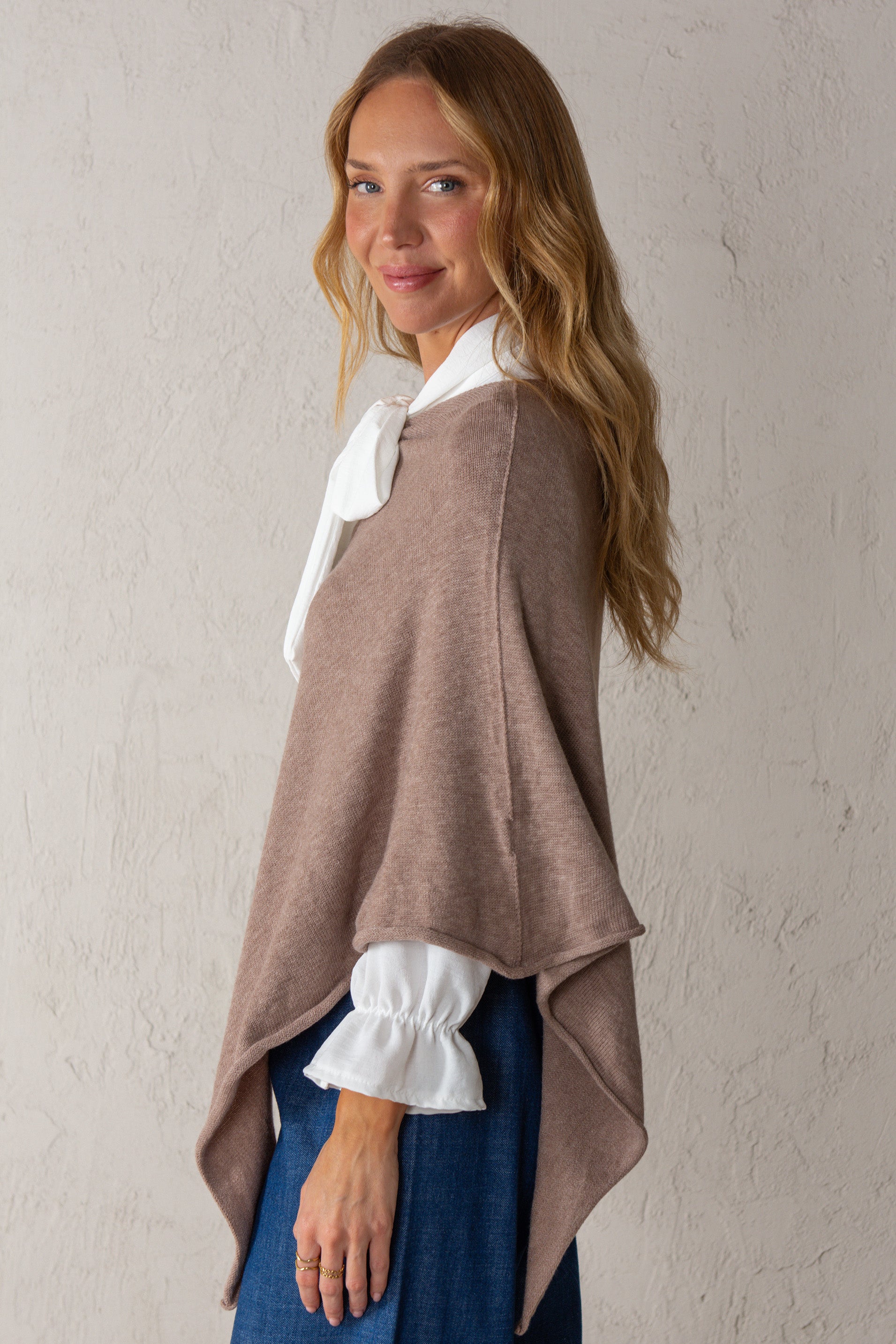 CAPA AURORA // TAUPE