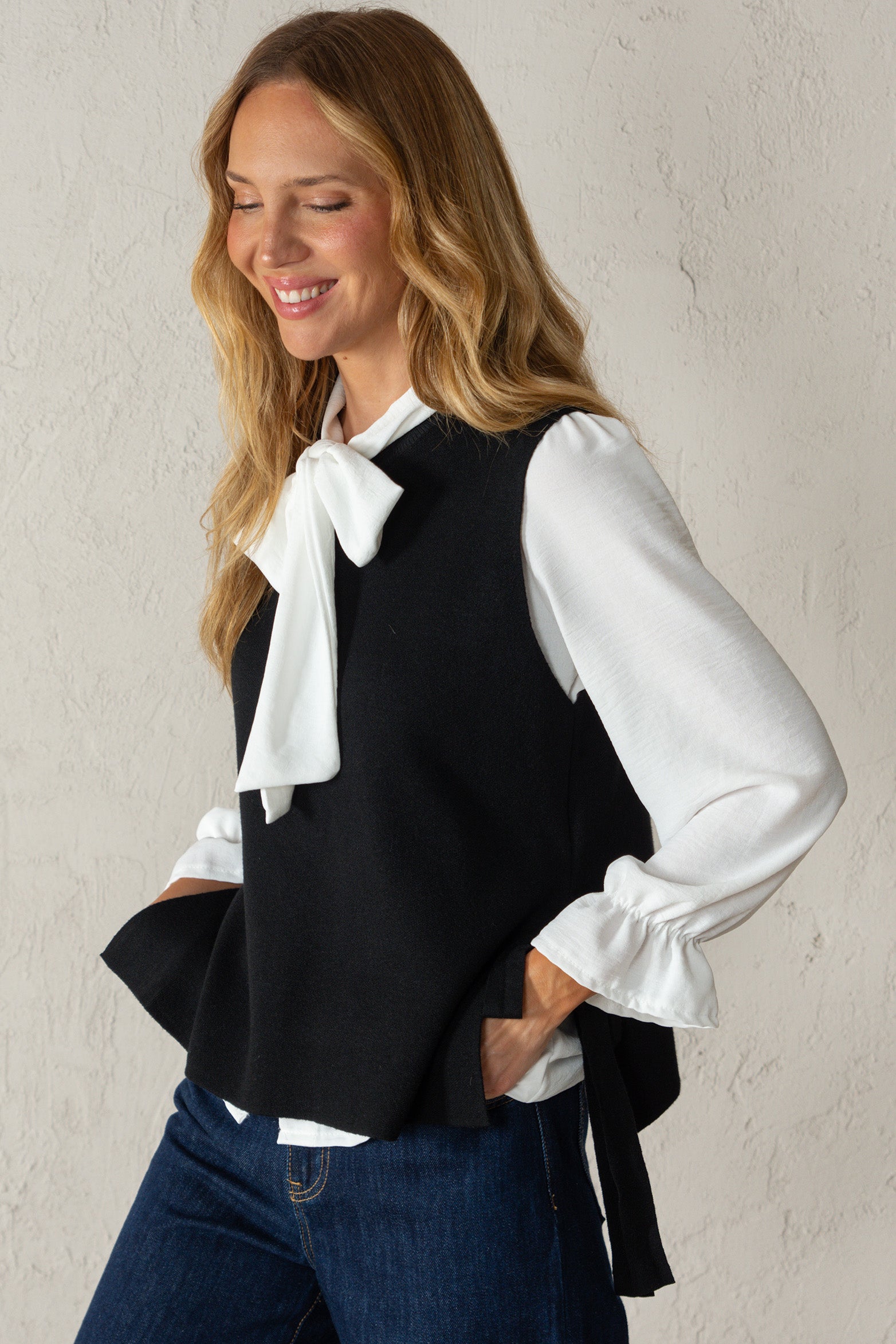 CHALECO JULIETA // NEGRO