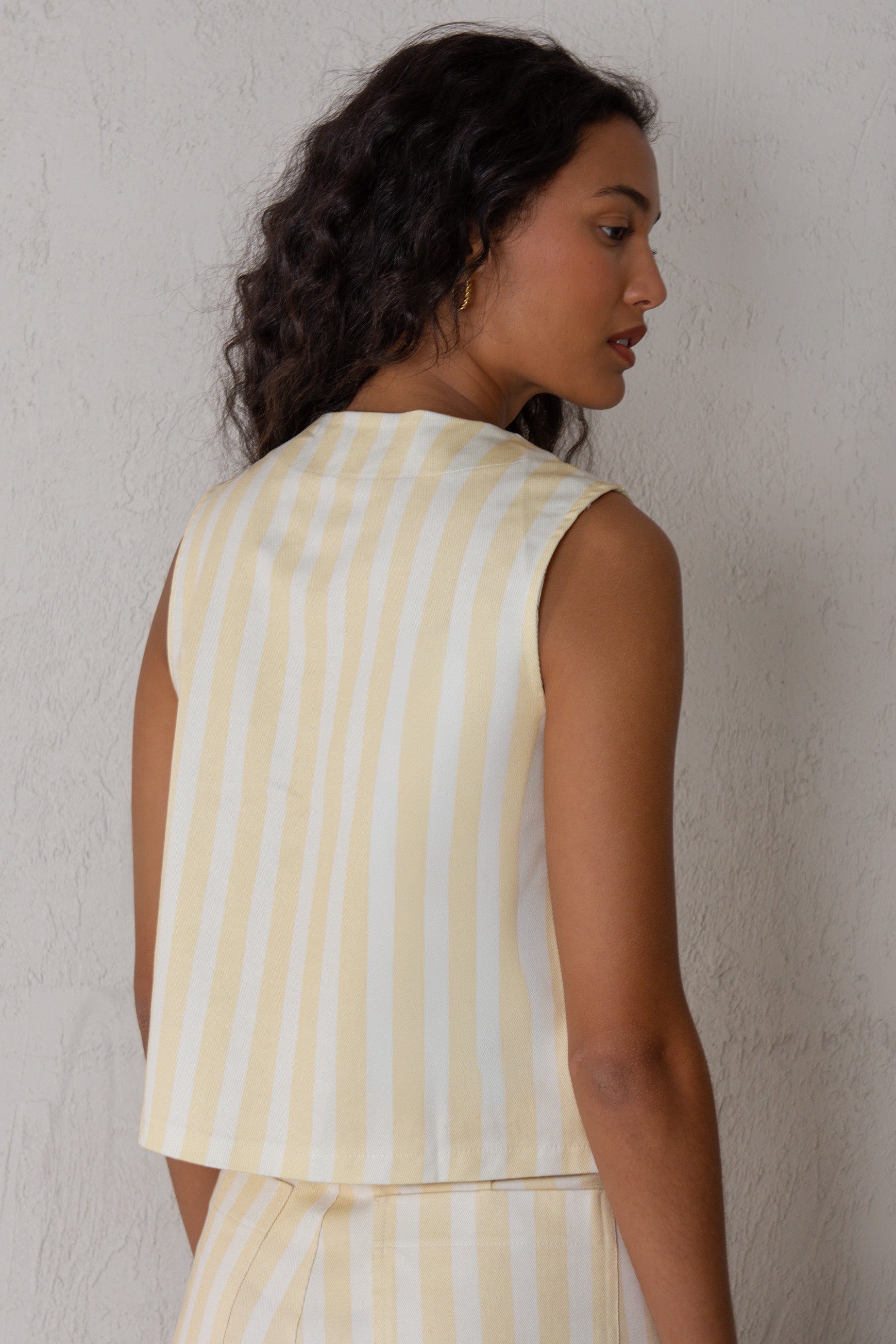 CHALECO MÍA // RAYAS AMARILLO