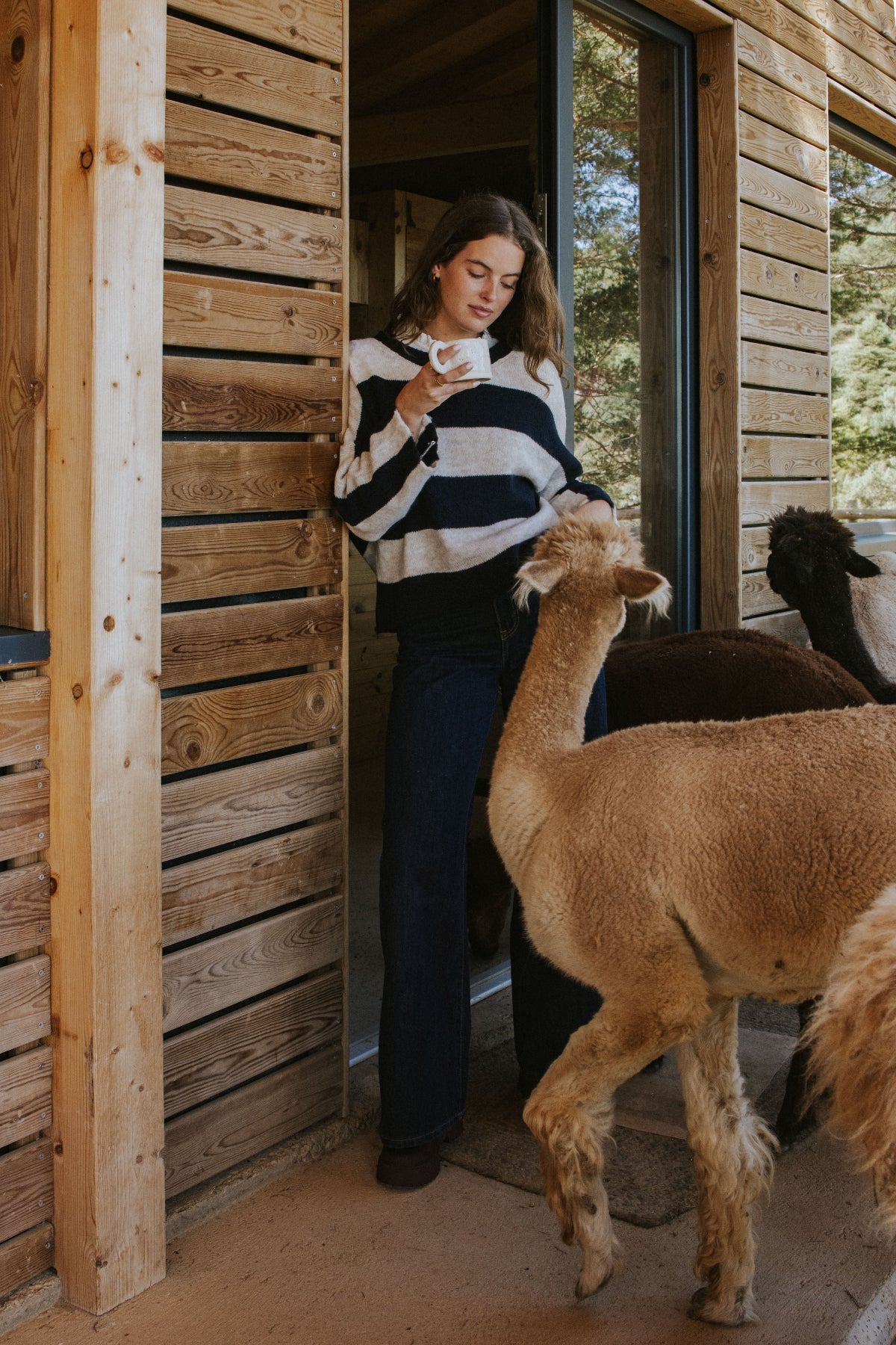 MARTINA SWEATER // DARK BLUE STRIPES