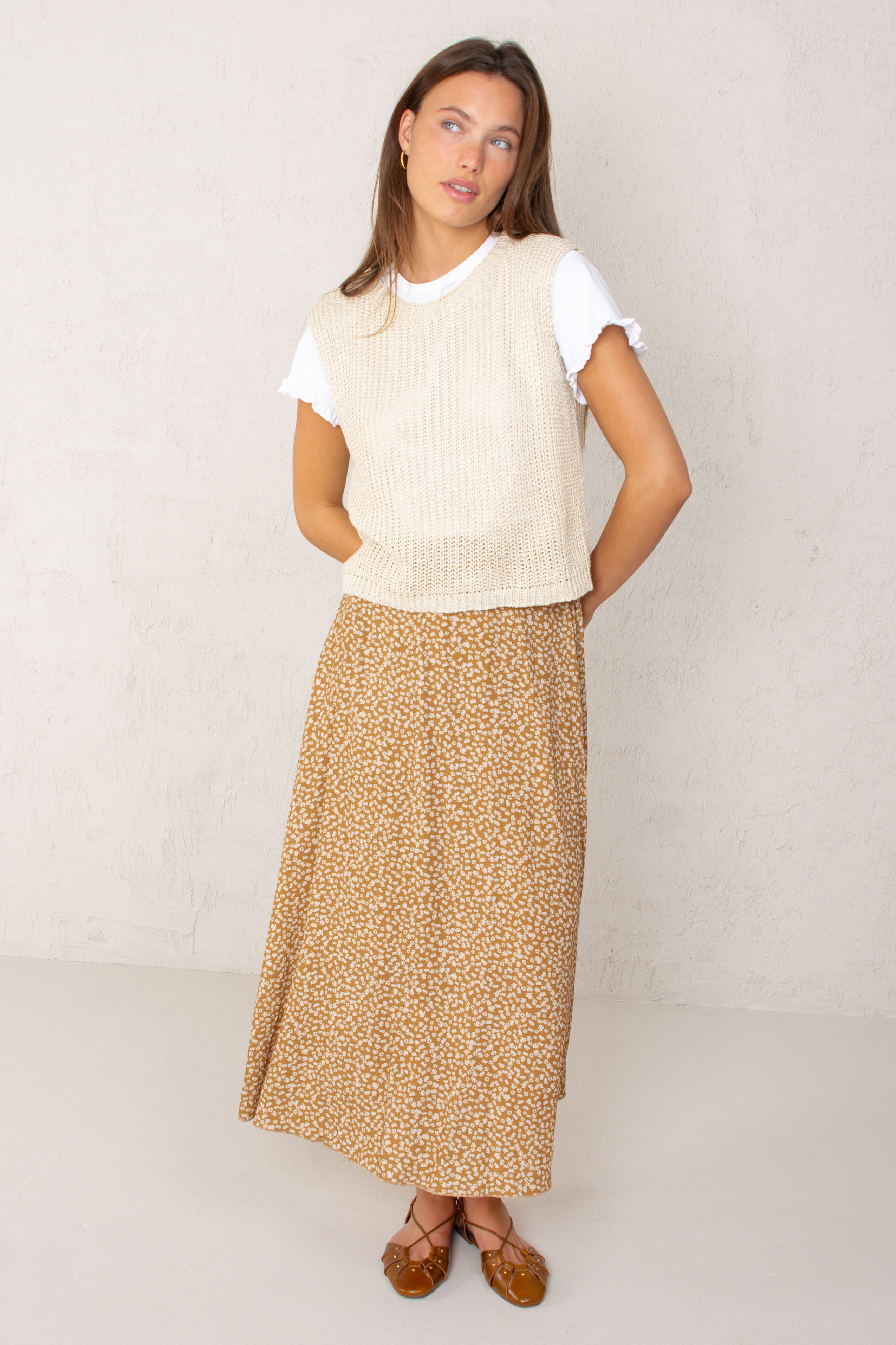 FALDA CARLA // FLORES MOSTAZA