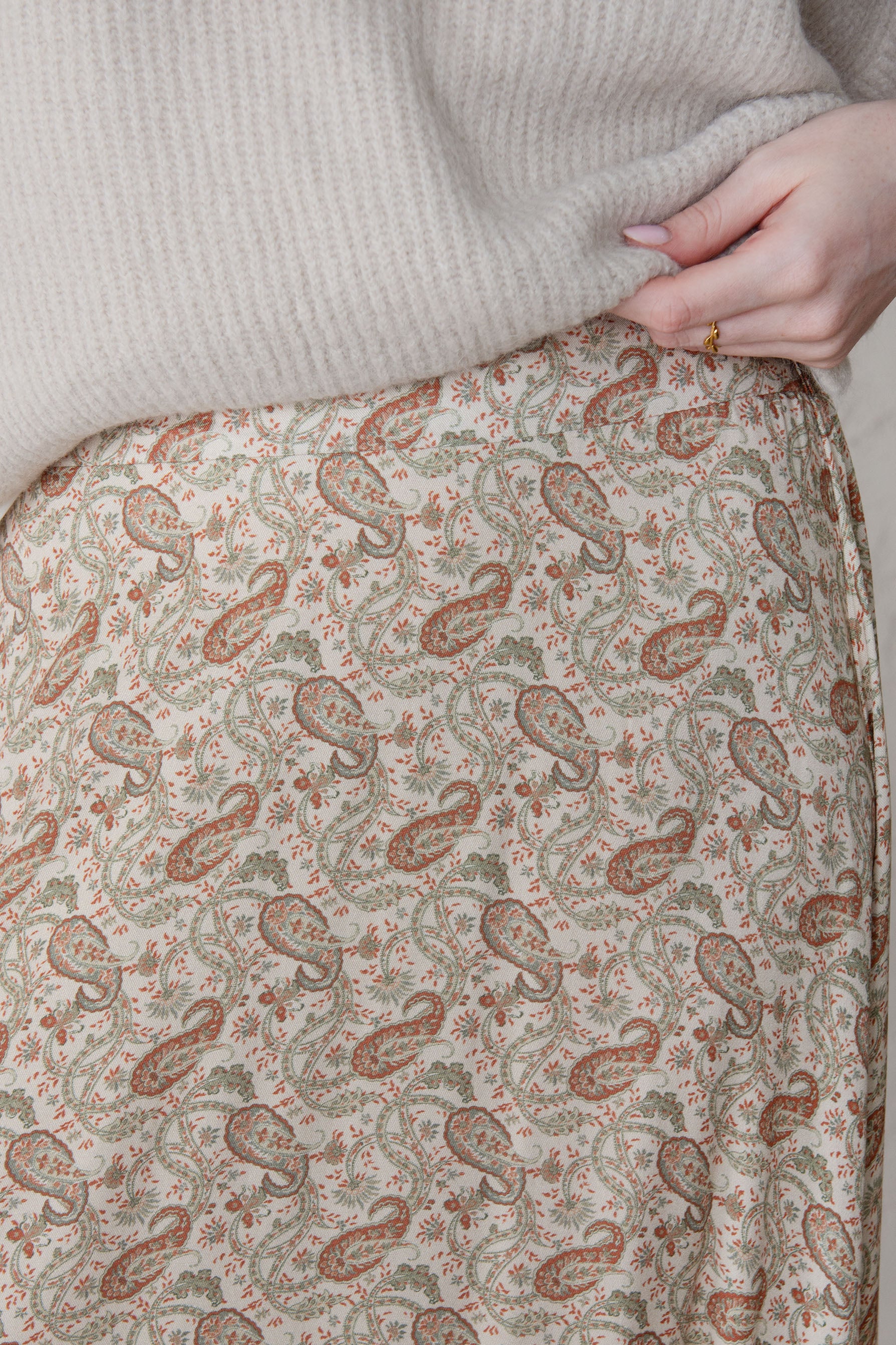 CARLA SKIRT // PAISLEY TILE