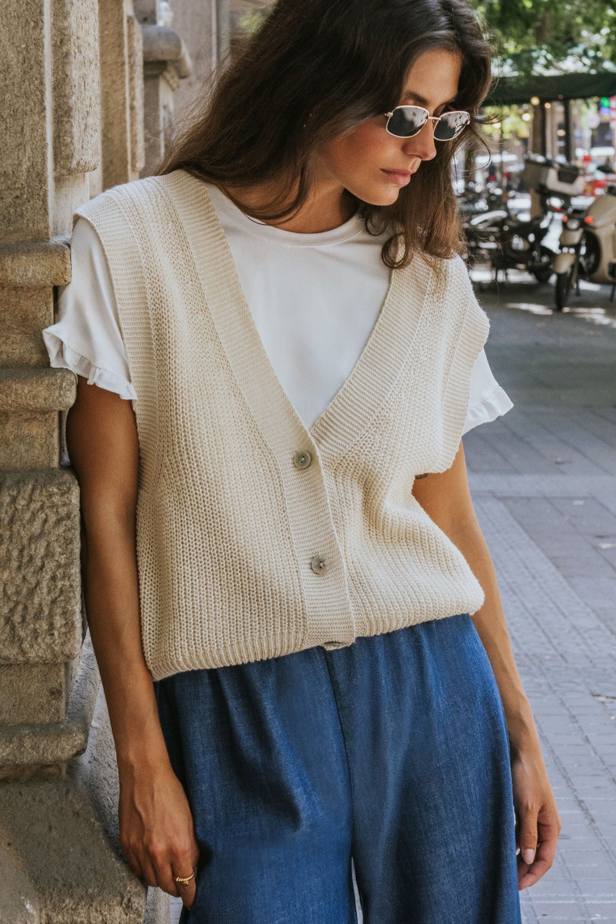 CHALECO CLAUDIA // BEIGE