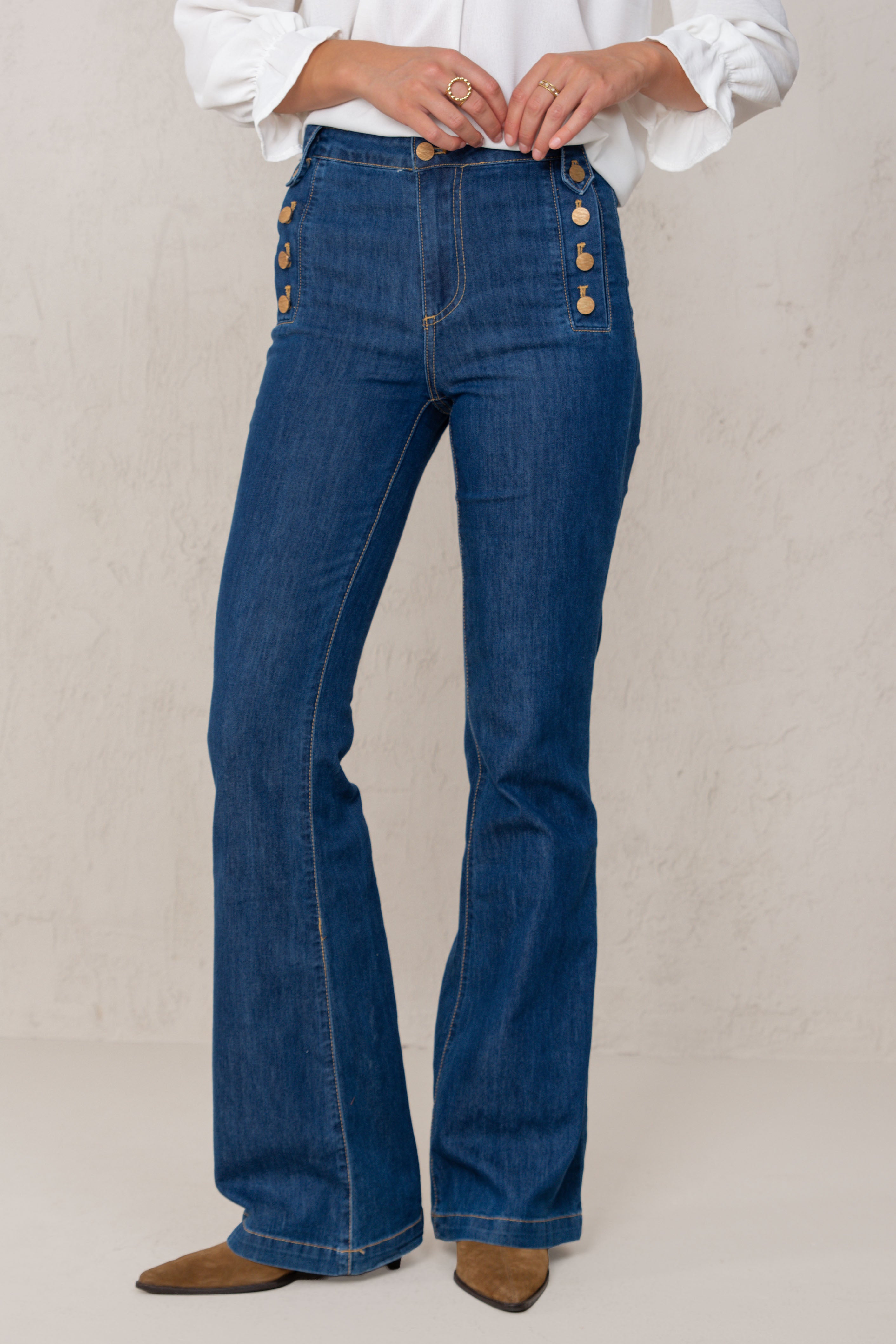 SOFIA JEANS // DARK DENIM