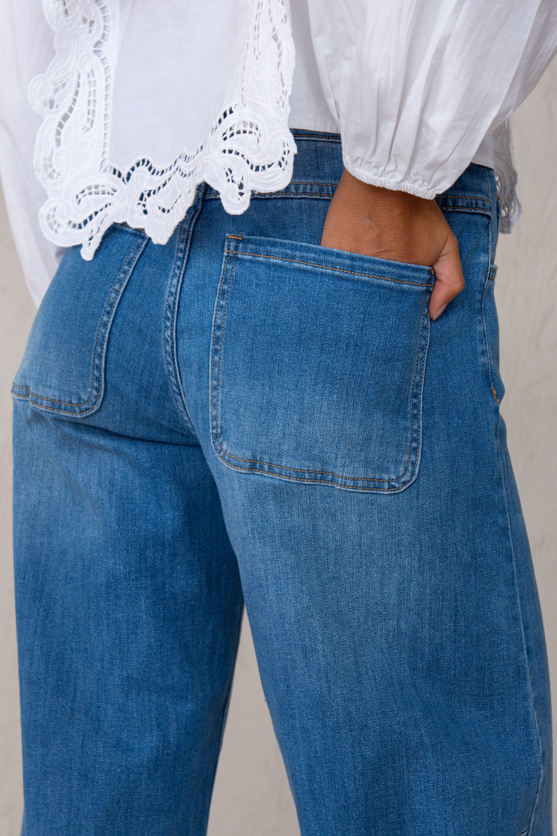 JEANS PATRICIA // DENIM MEDIO