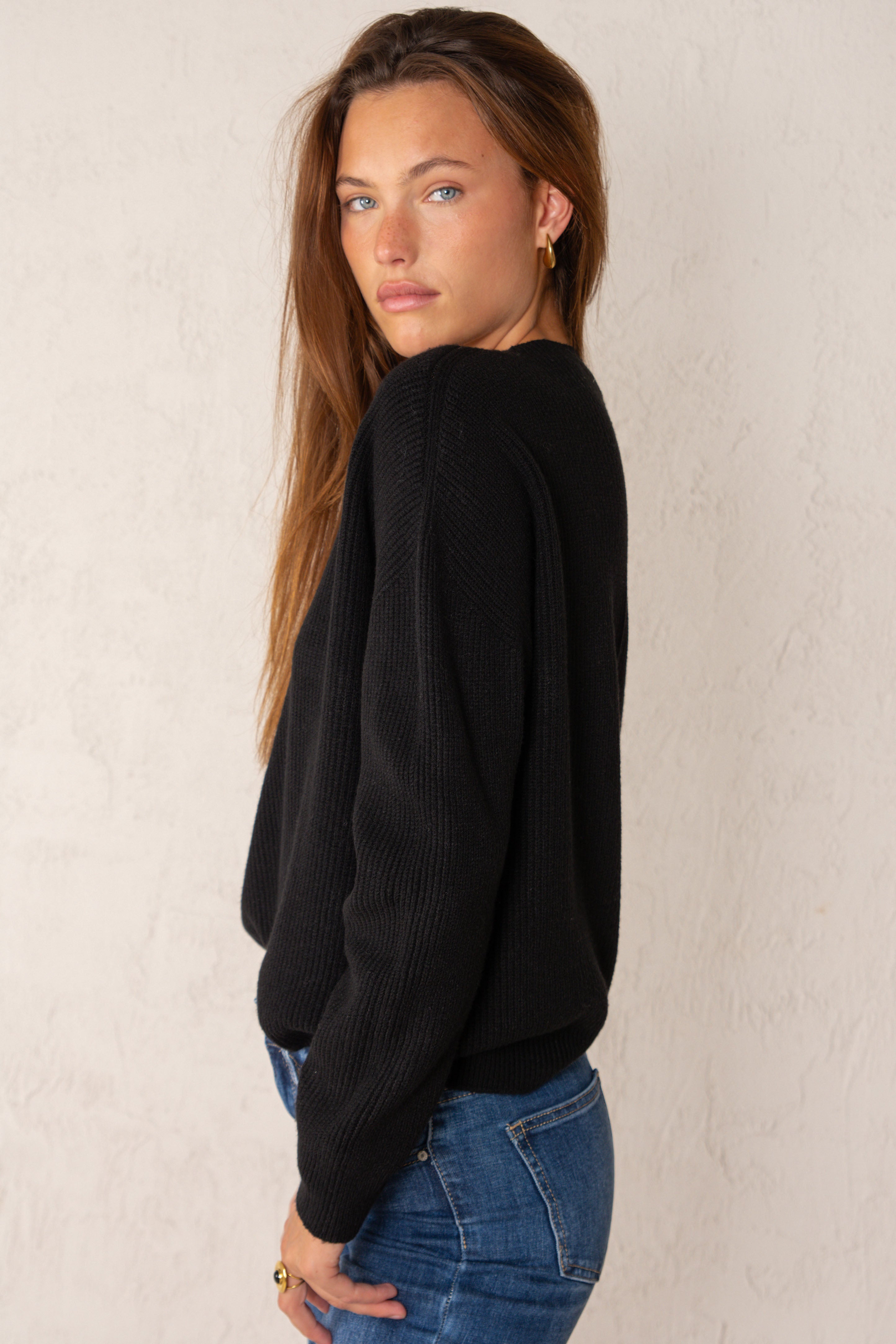 JERSEY OLIVIA // NEGRO