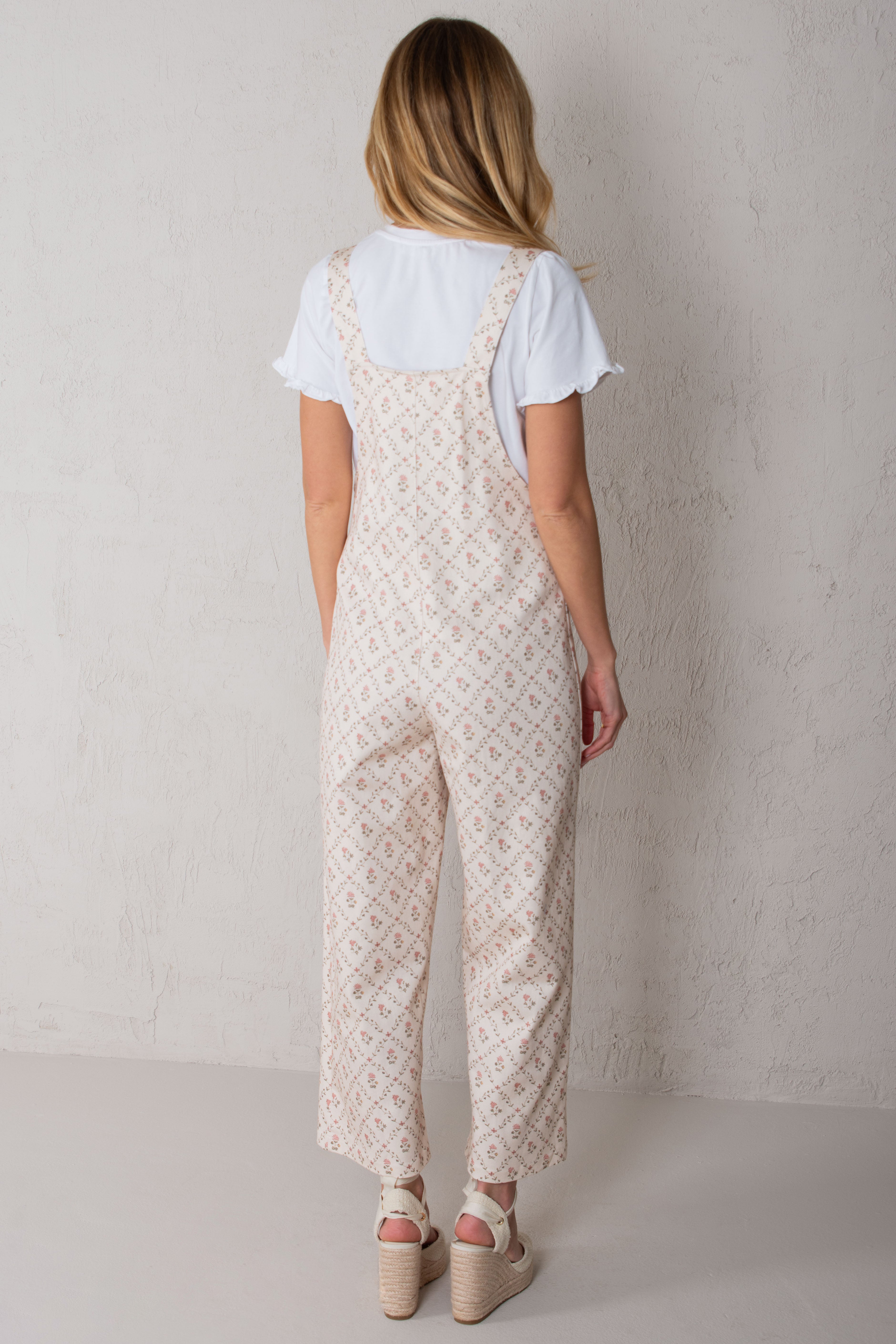 CARMELA OVERALLS // PINK FLOWERS