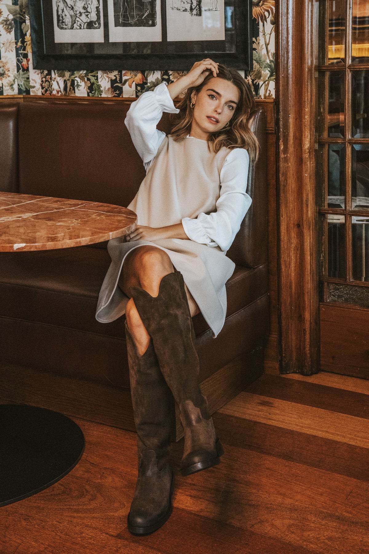 VESTIDO GALA // BEIGE