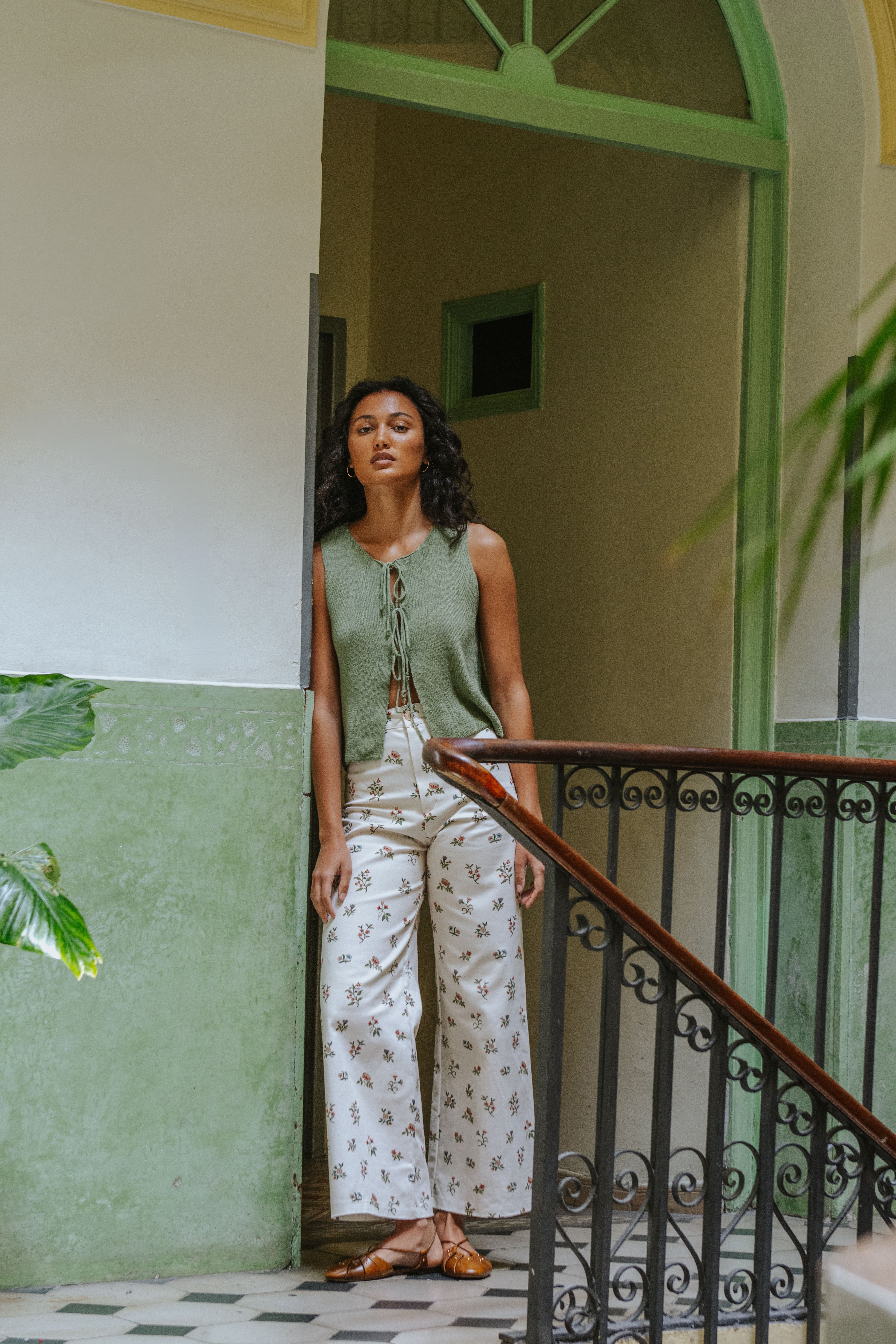 PANTALÓN PAULA // FLORES SILVESTRES