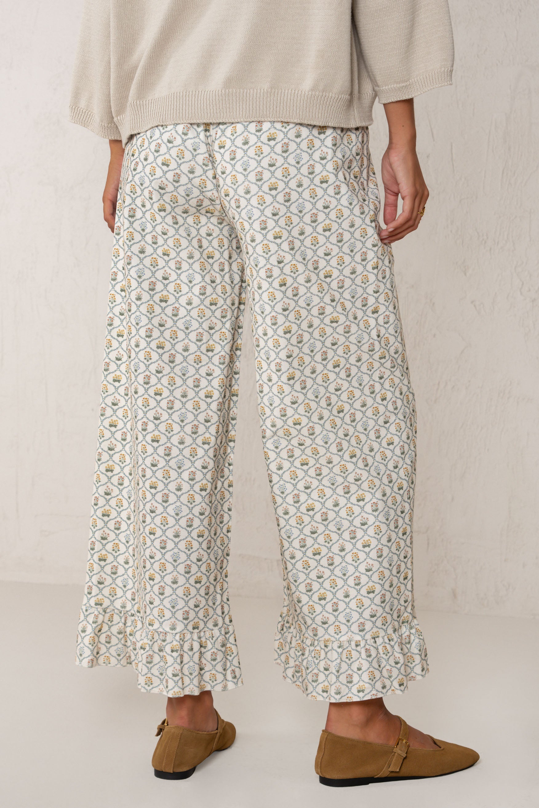 PANTALÓN CHLOE // FLORES AZUL CLARO