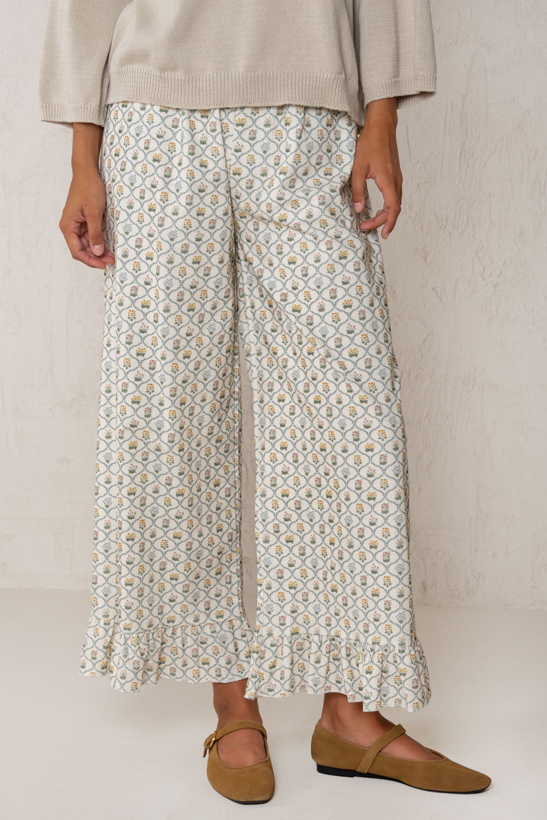 PANTALÓN CHLOE // FLORES AZUL CLARO