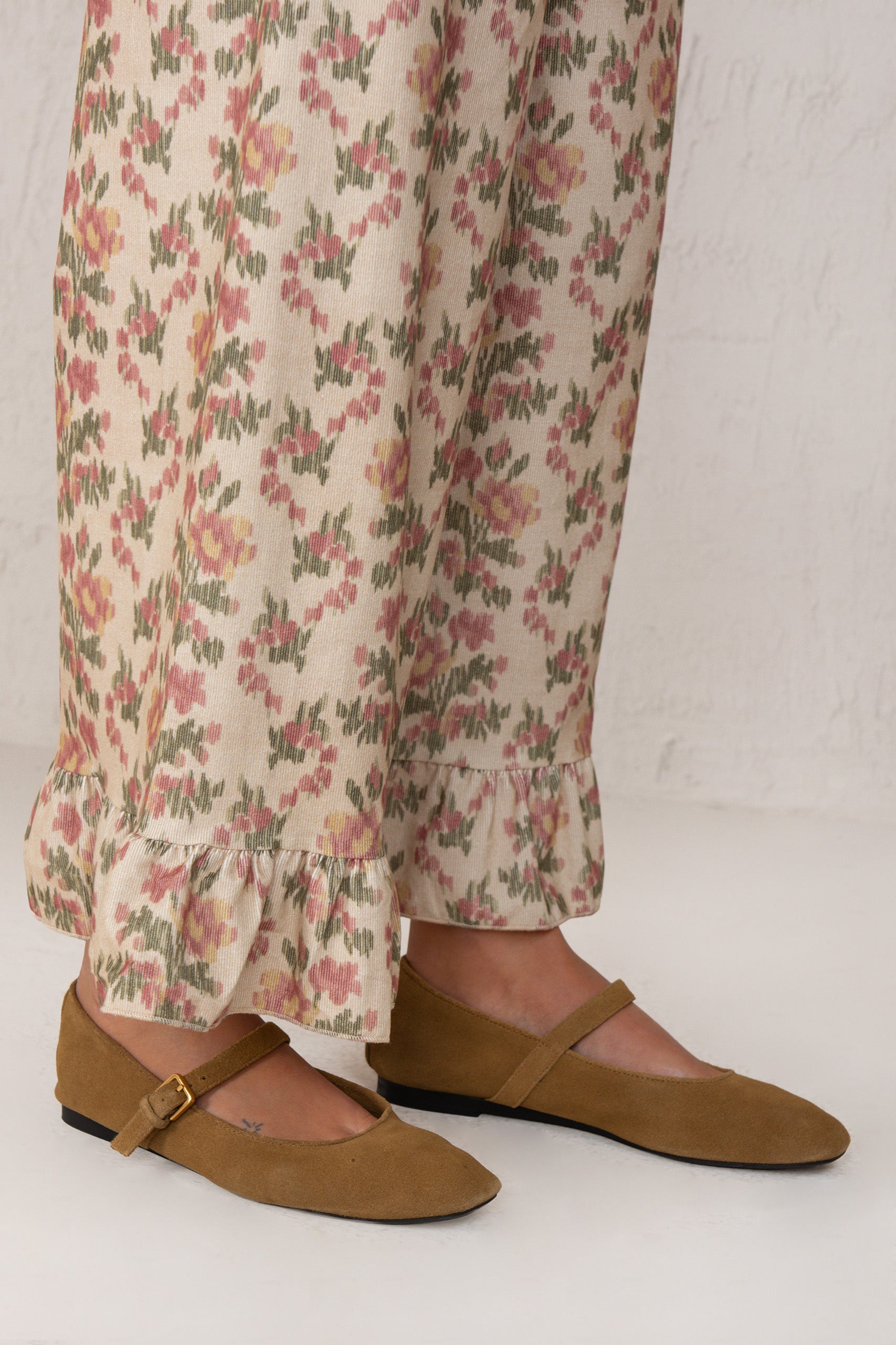 PANTALÓN CHLOE // FLORES ROSA