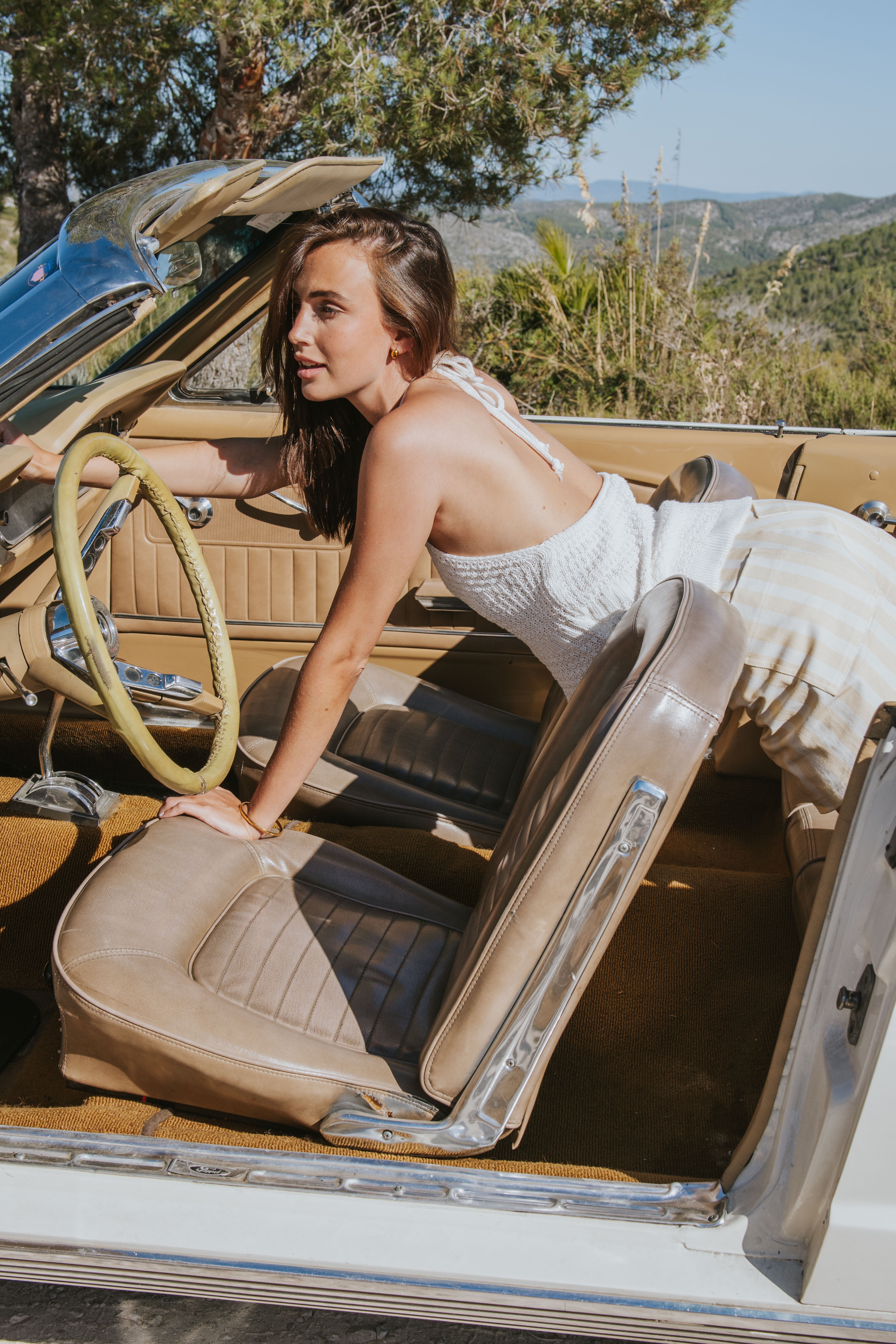 TOP INÉS // ECRU