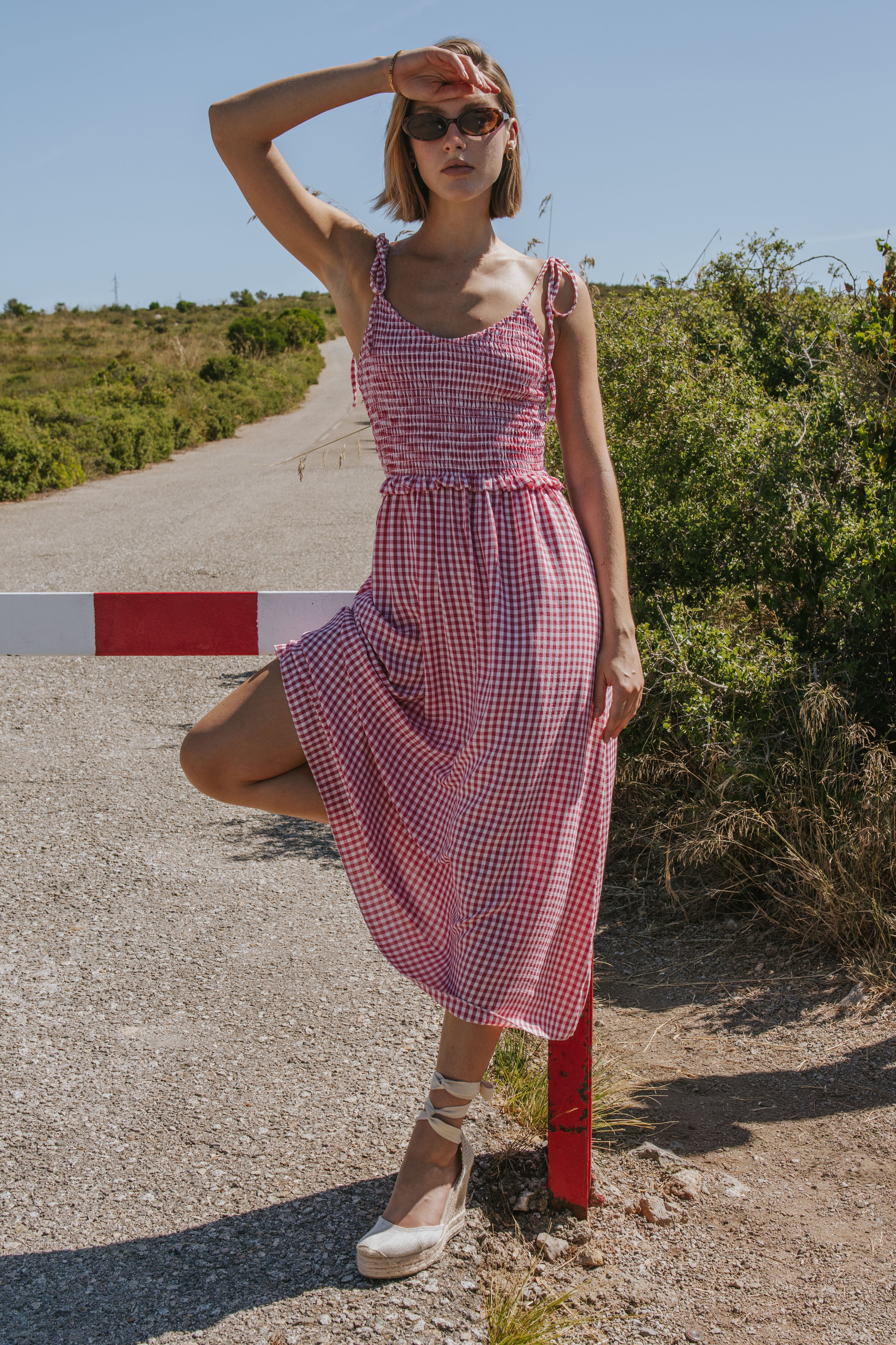 VESTIDO ALEJANDRA // VICHÍ ROJO