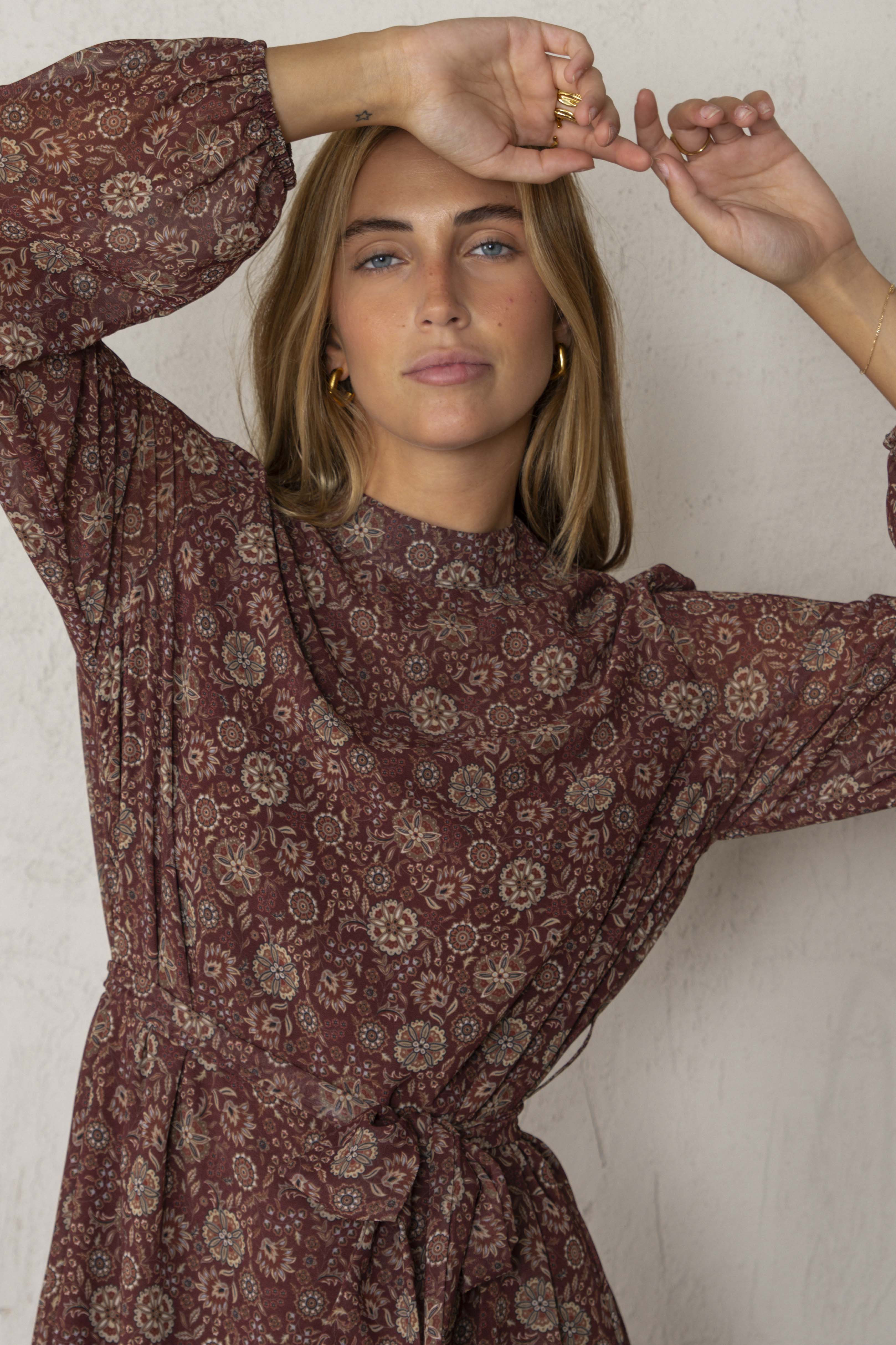 VESTIDO BETTINA // GRANATE