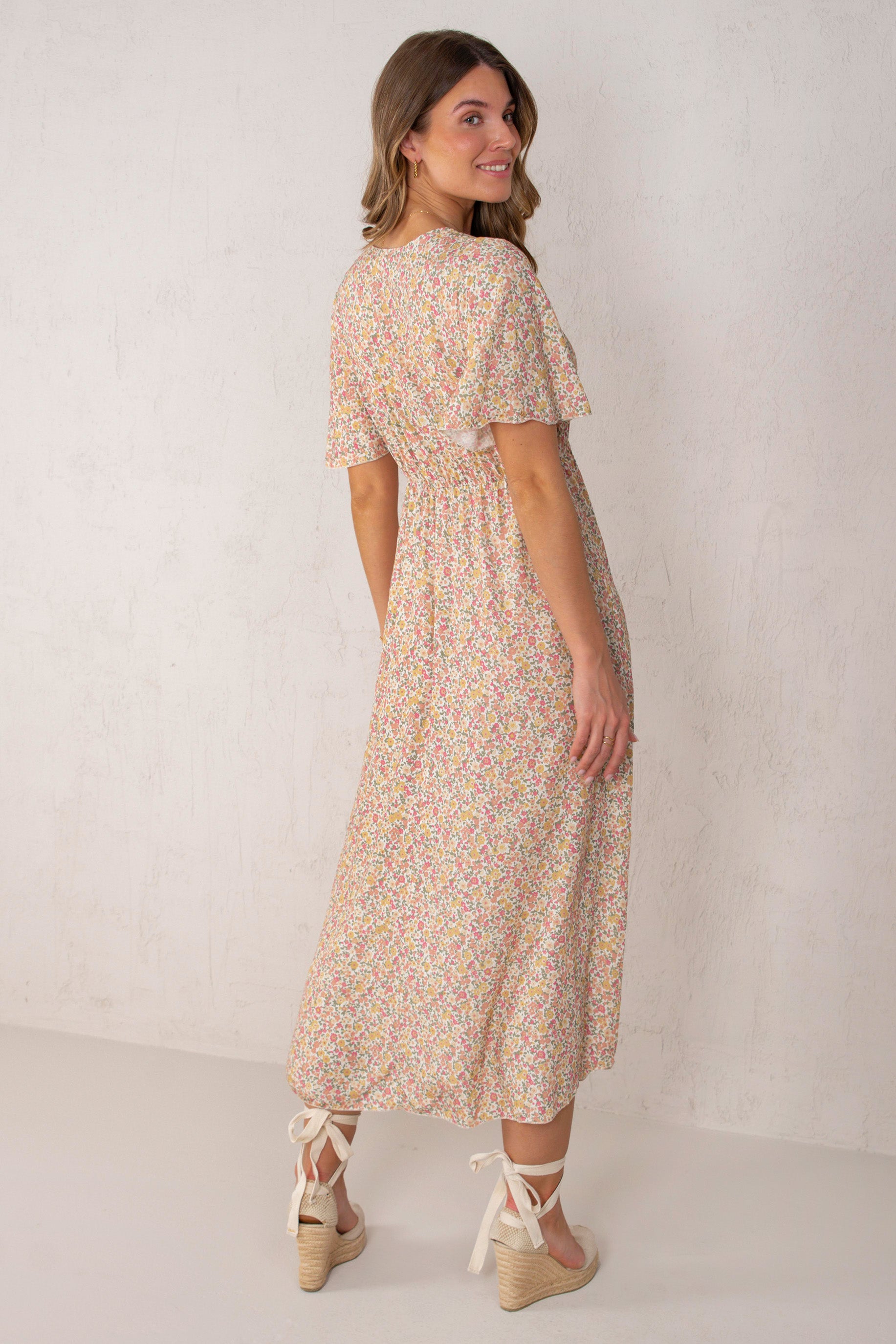 VESTIDO CARLOTA // LIBERTY ROSADO