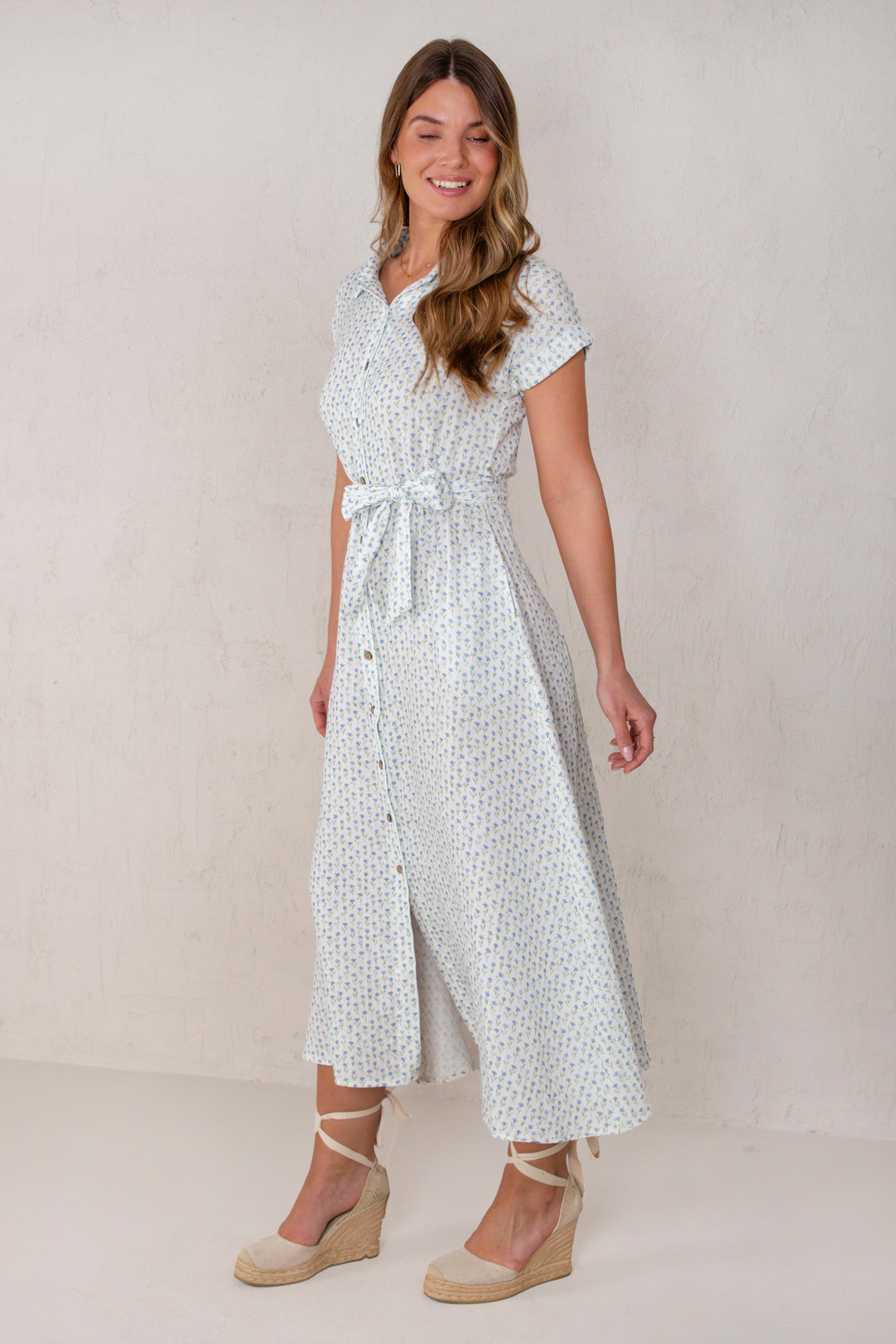 VESTIDO CAROL // FLORES AZUL