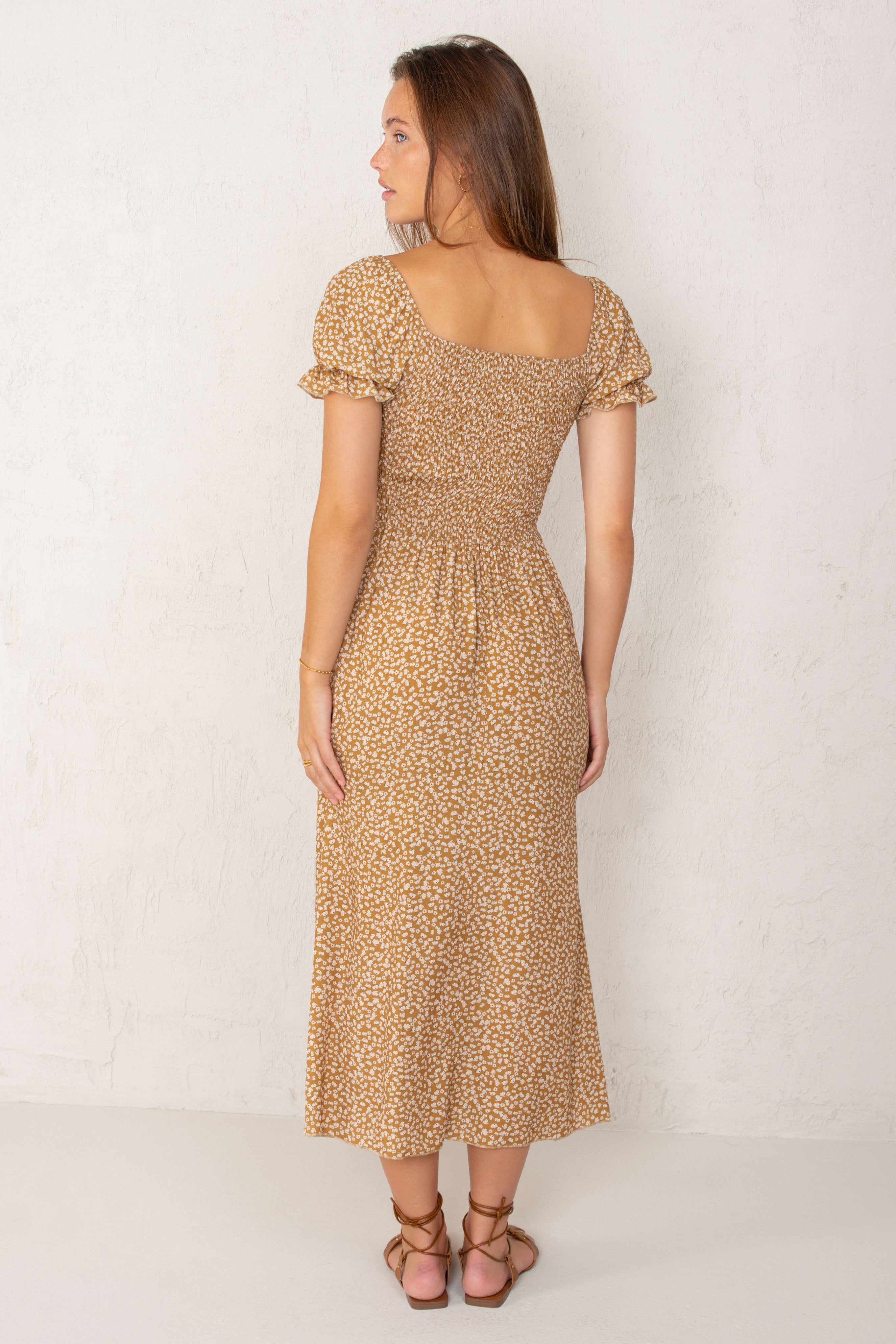 VESTIDO CLARA // FLORES MOSTAZA