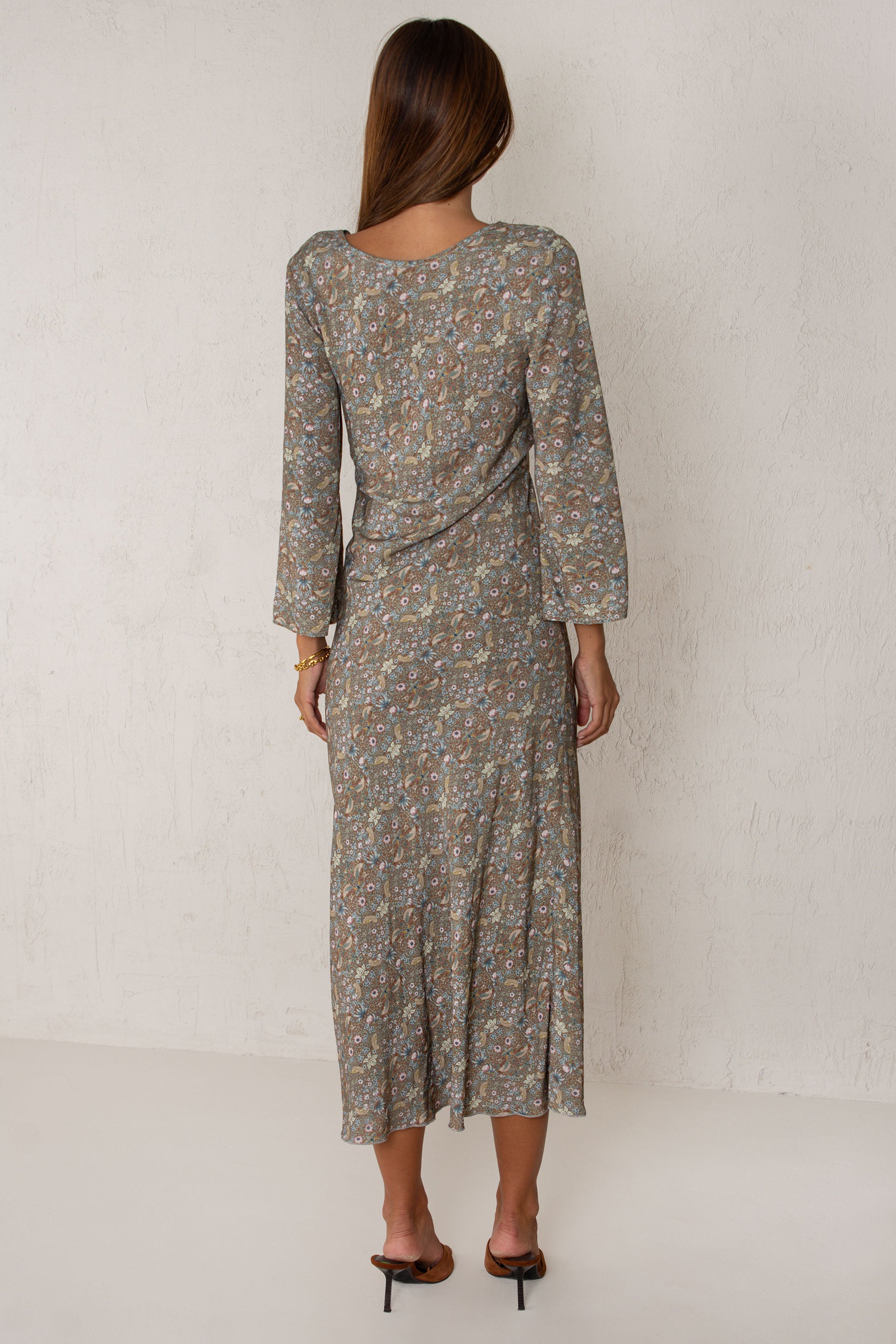 VESTIDO GALA // ESTAMPADO MARRÓN