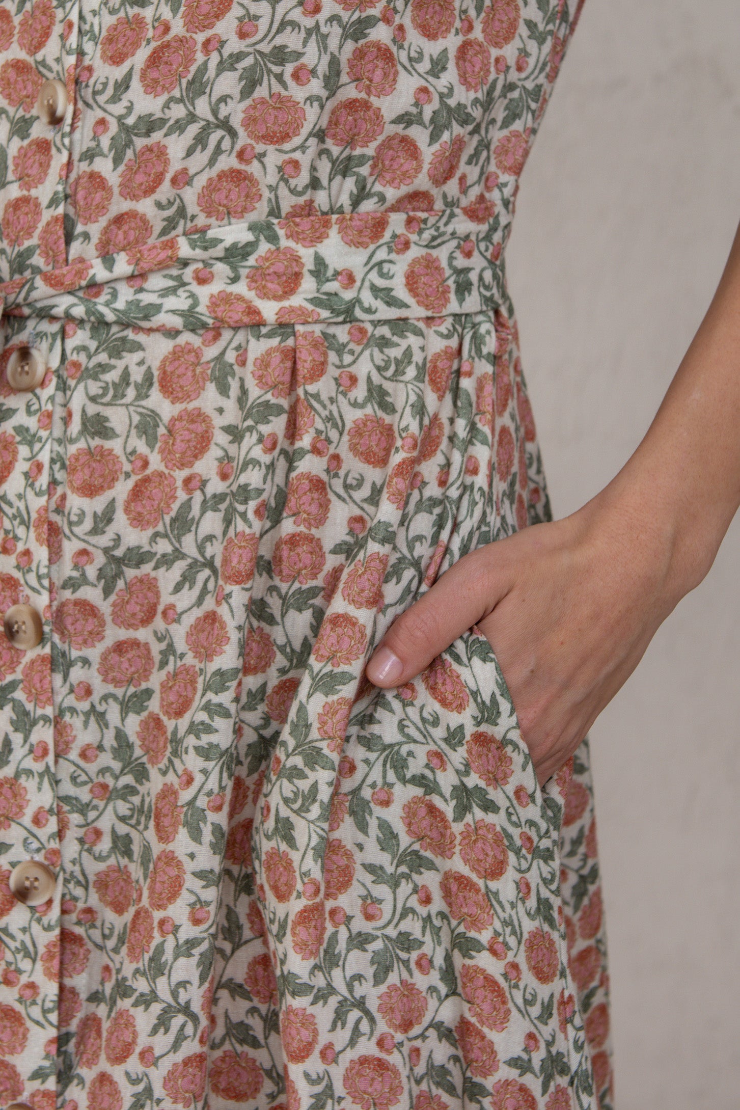 CAROL DRESS // VINTAGE FLORAL