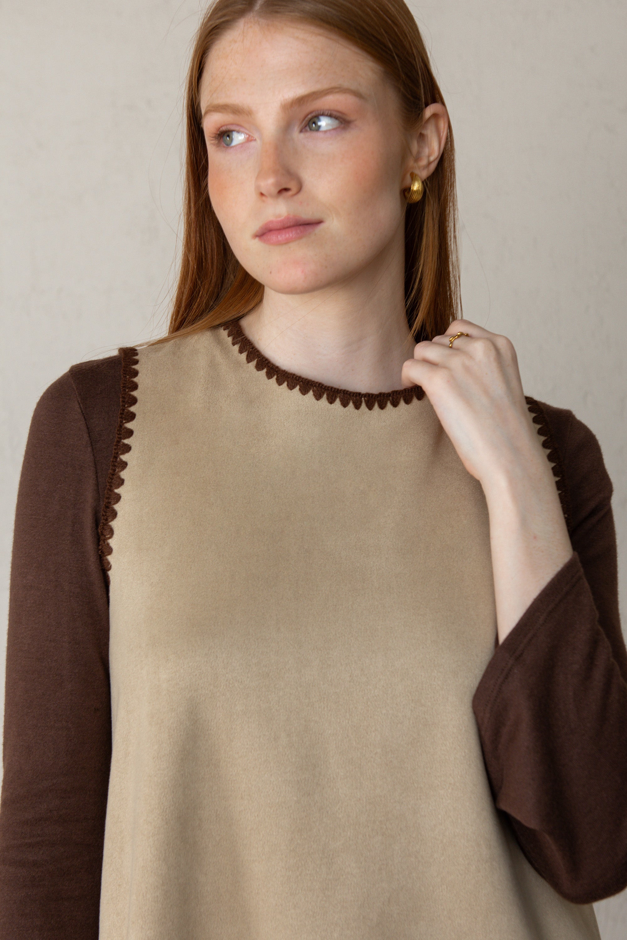 VESTIDO GALA // BEIGE