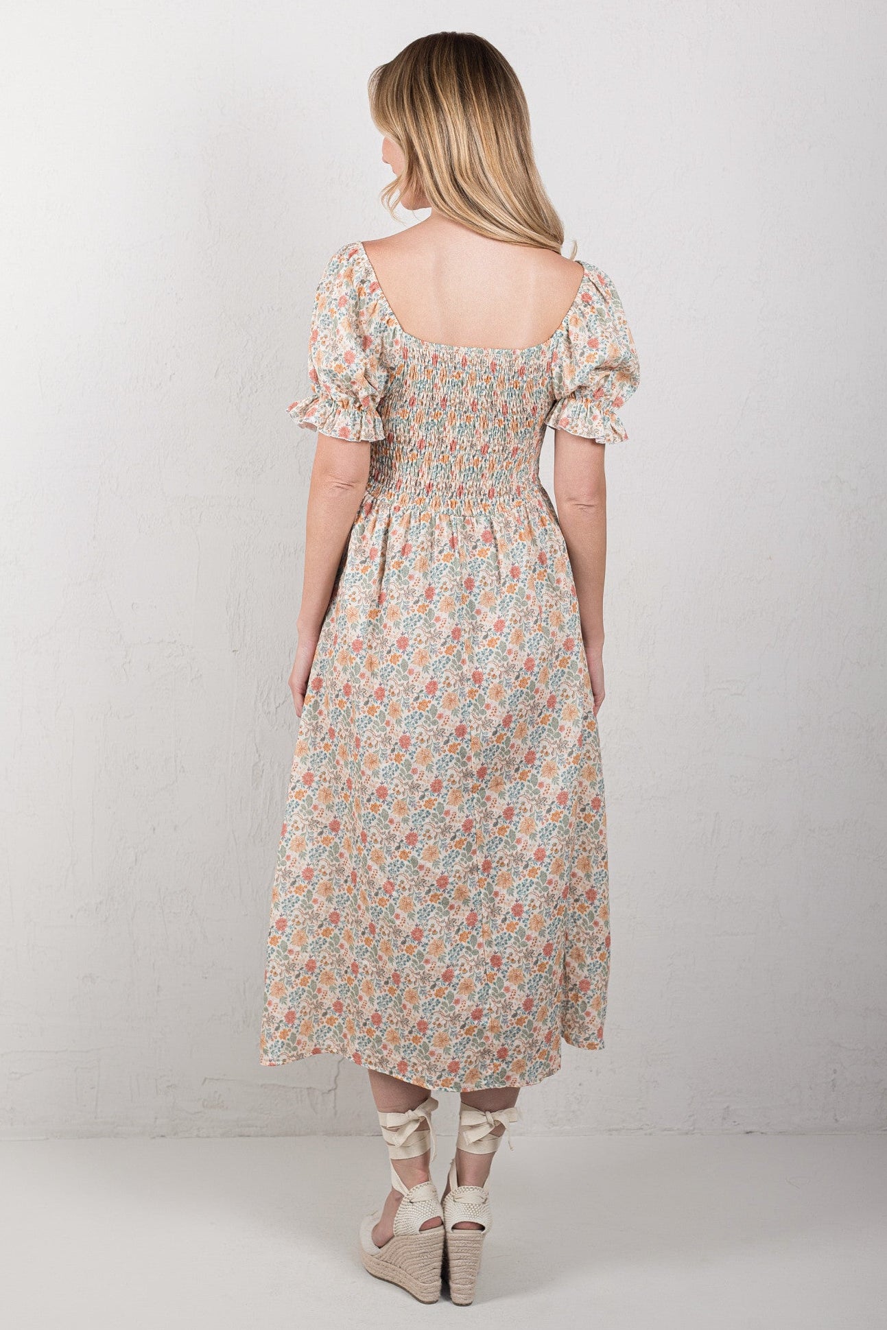 VESTIDO SARA // FLOR LOTUS