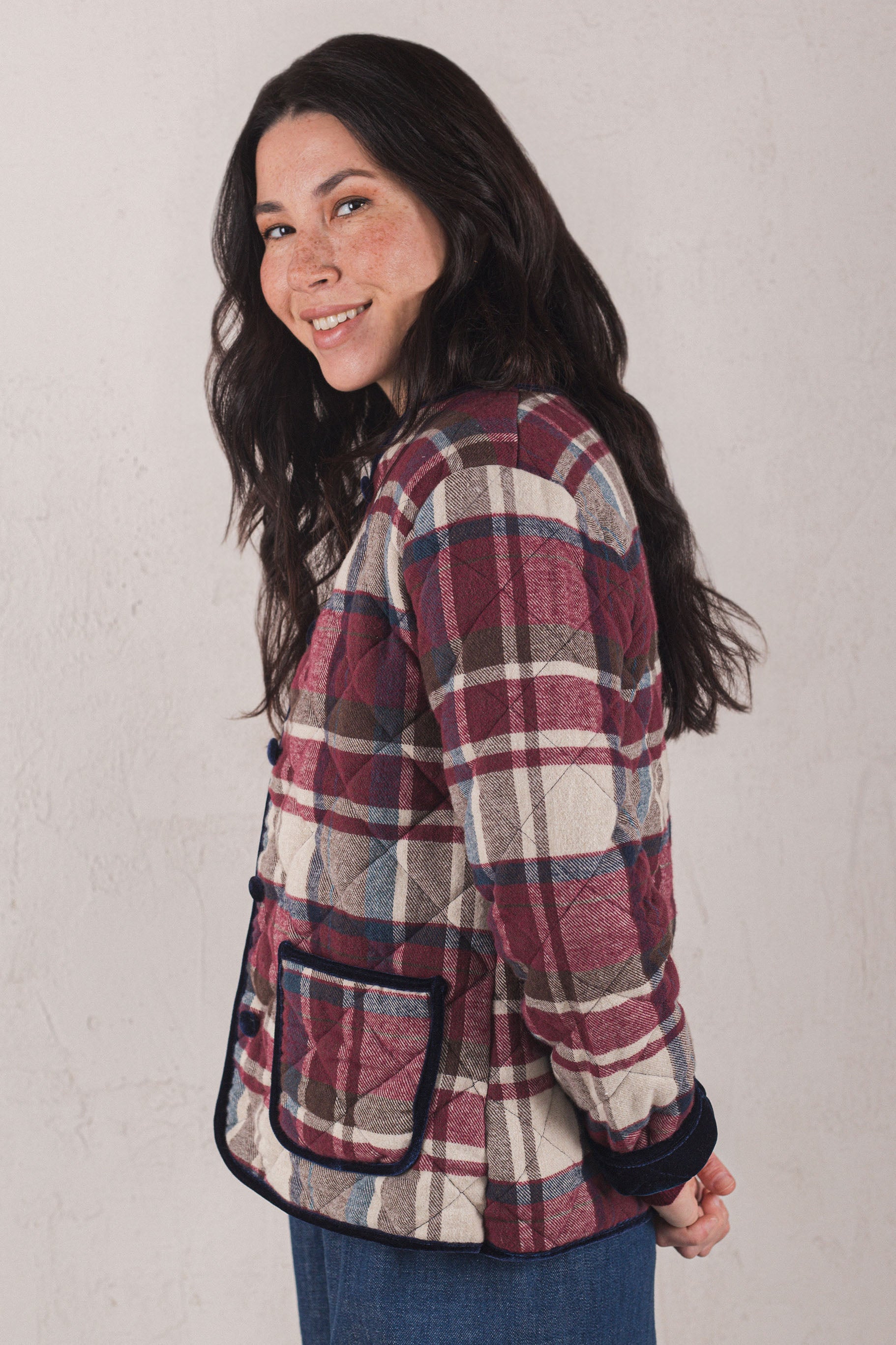 VESTE DANIELA // À CARREAUX BORDEAUX