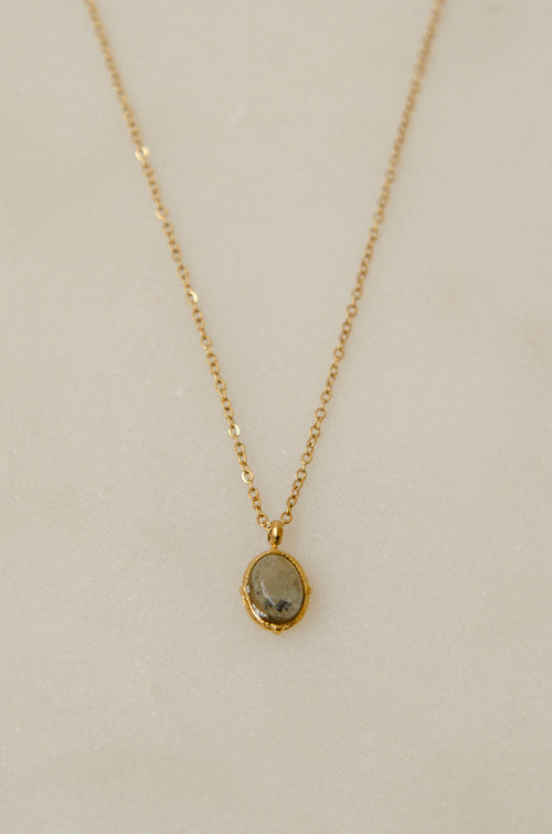 RENACENT PETIT NECKLACE // GRAY image 1