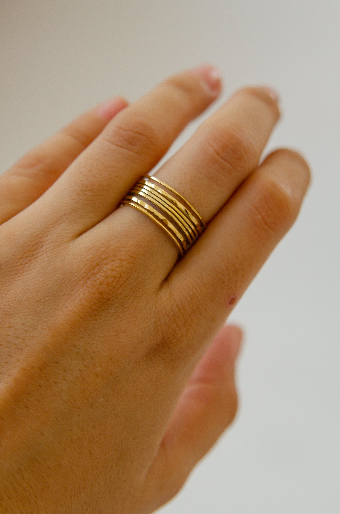 GOLD LAYERS RING