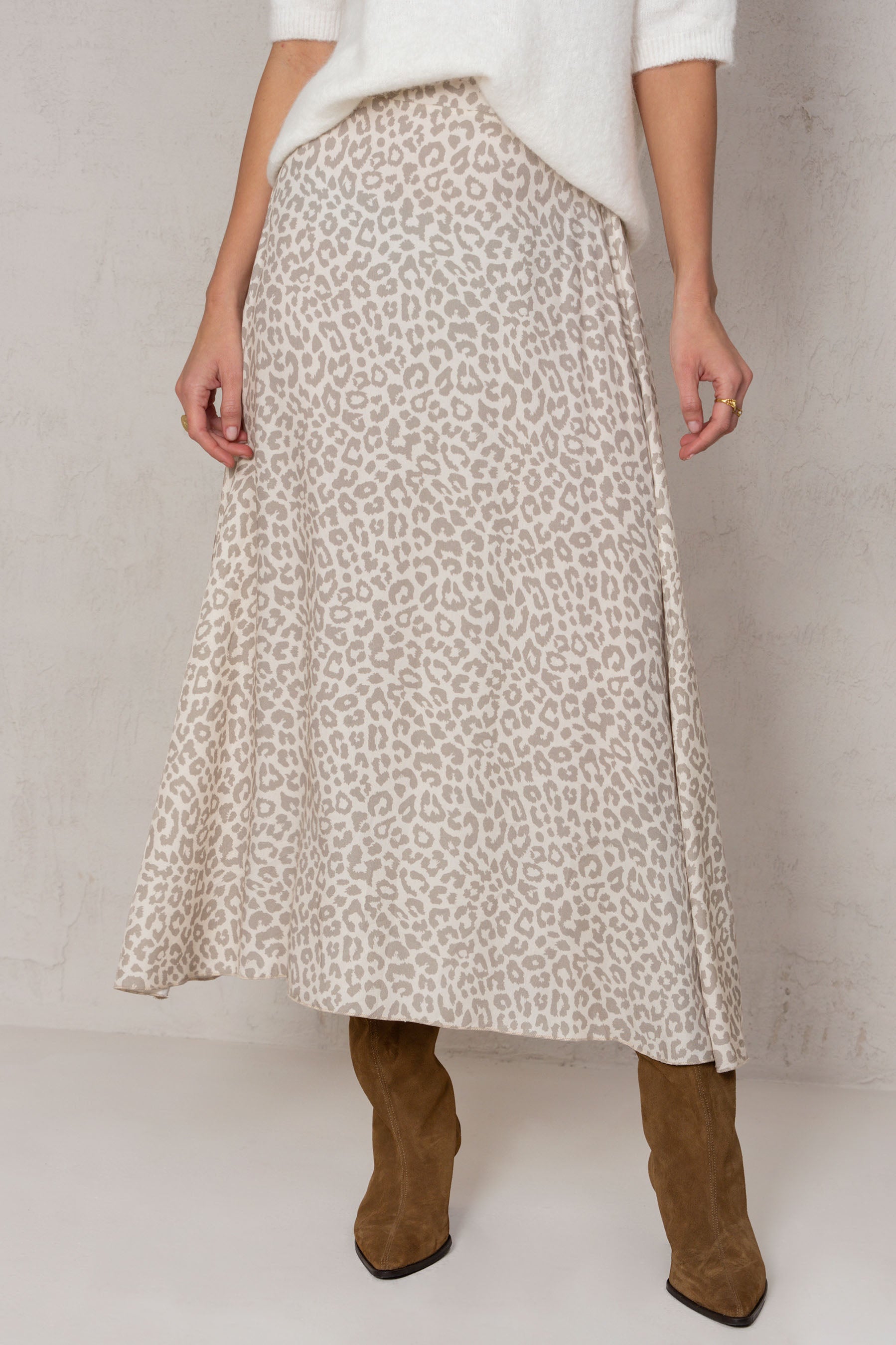 FALDA CARLA // LEOPARDO BEIGE