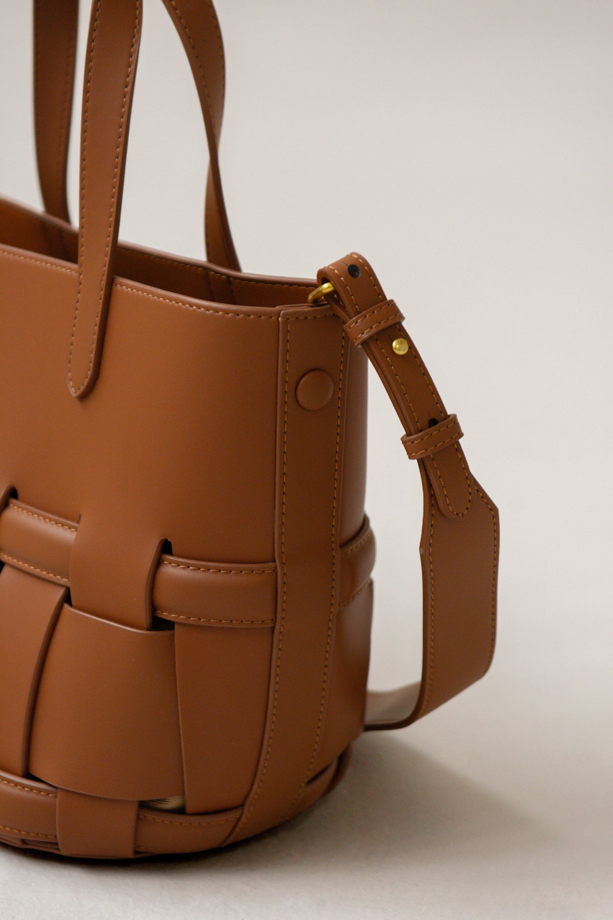 BOLSO GRETA // CAMEL