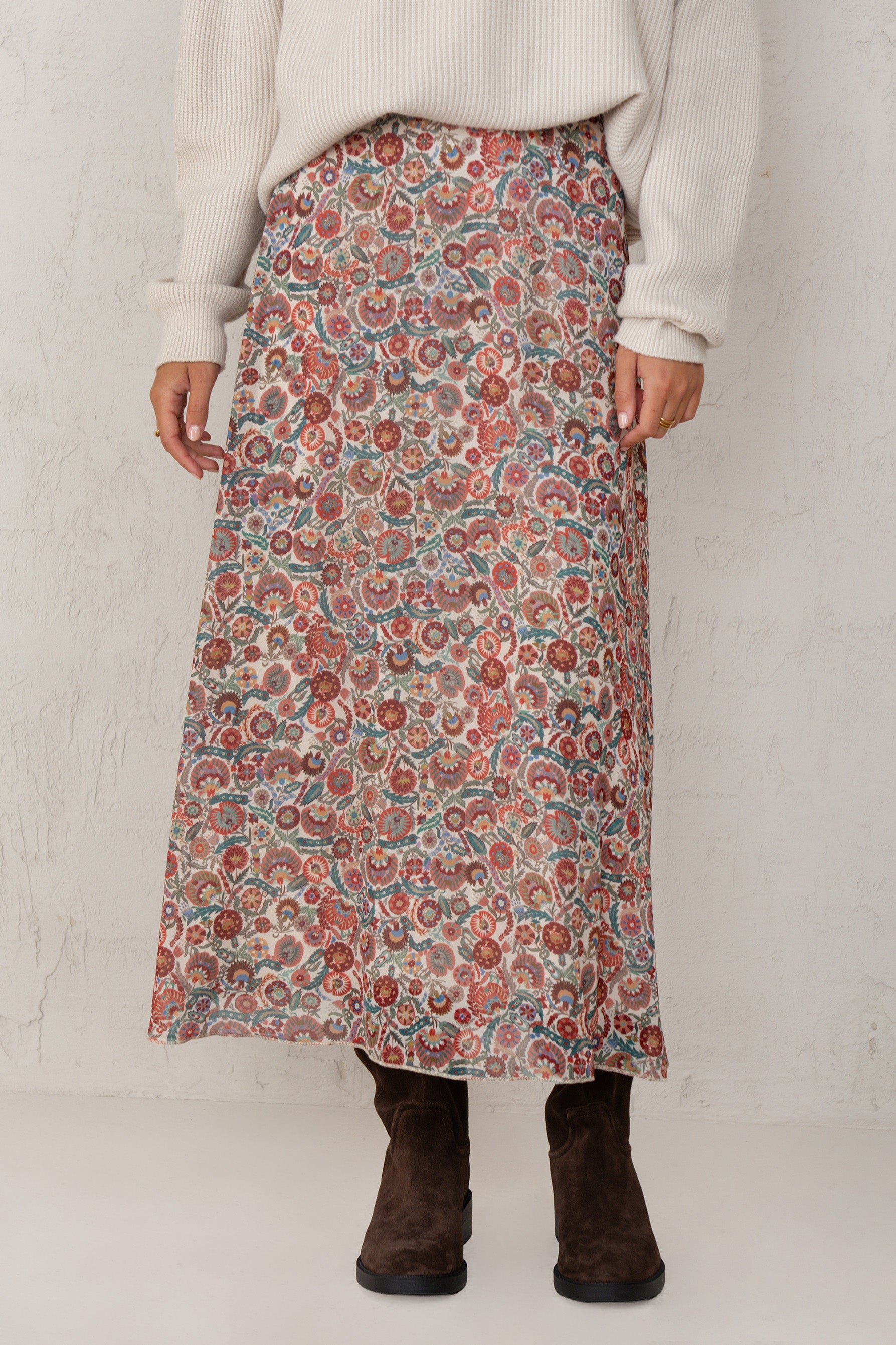 FALDA CARLA // ESTAMPADO GRANATE