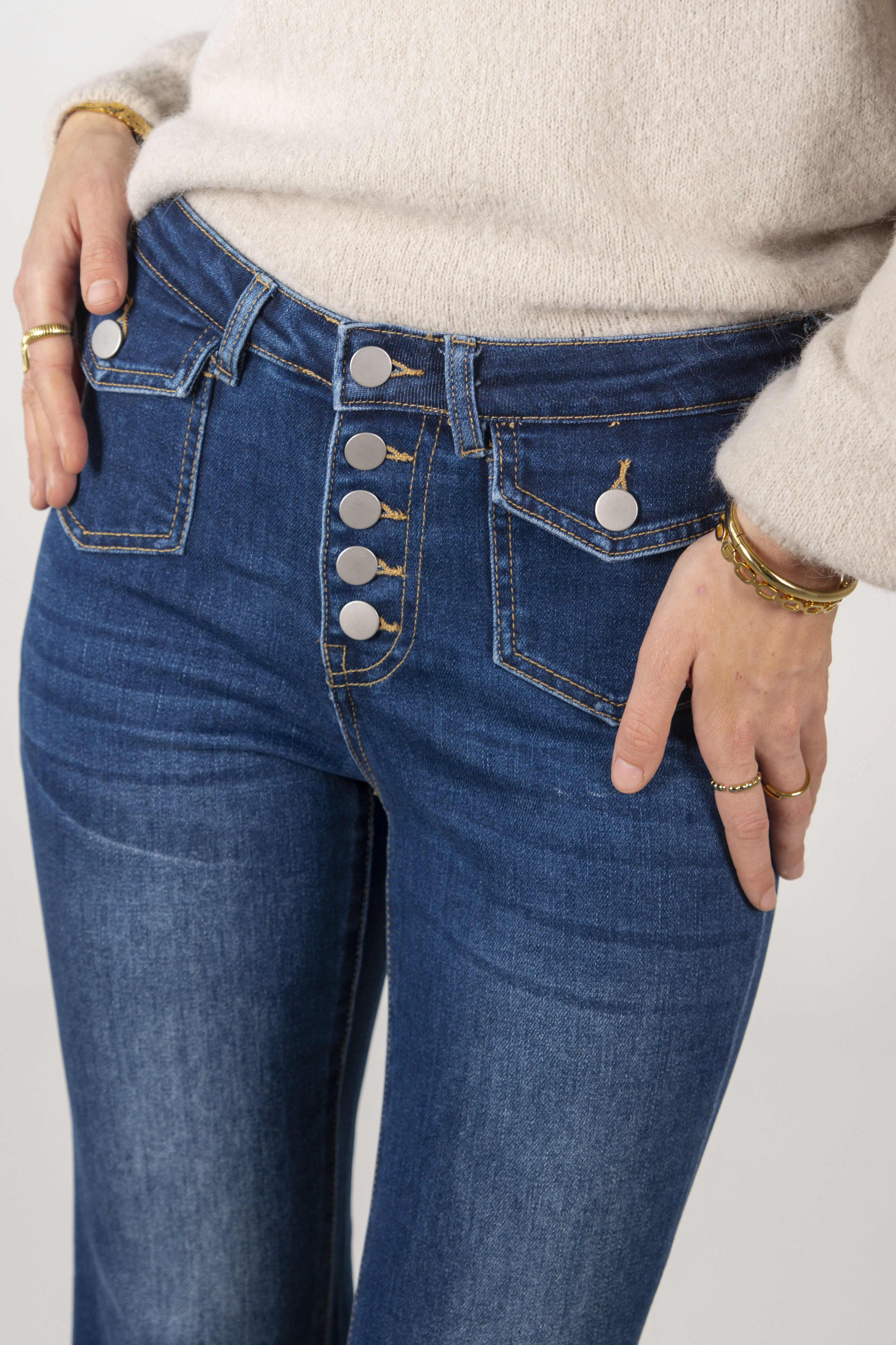 CARLA JEANS // DARK DENIM